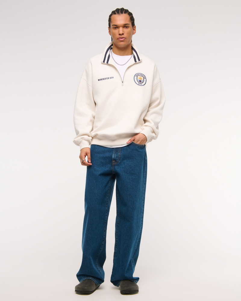 Manchester City FC Graphic Half-Zip Sweatshirt