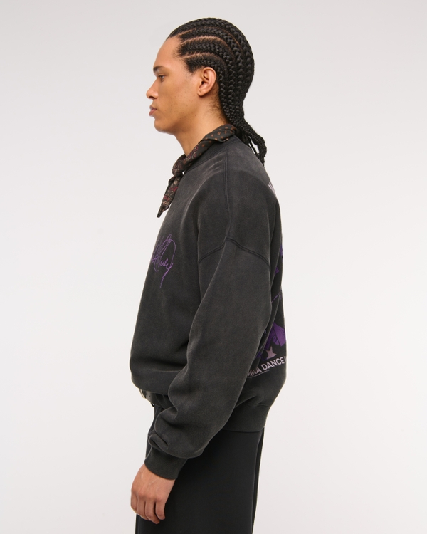 select to zoom model image