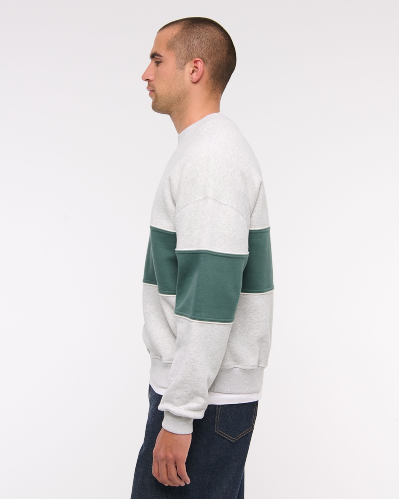 Essential Crew Sweatshirt
