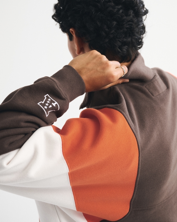 Cleveland Browns Half-Zip Sweatshirt