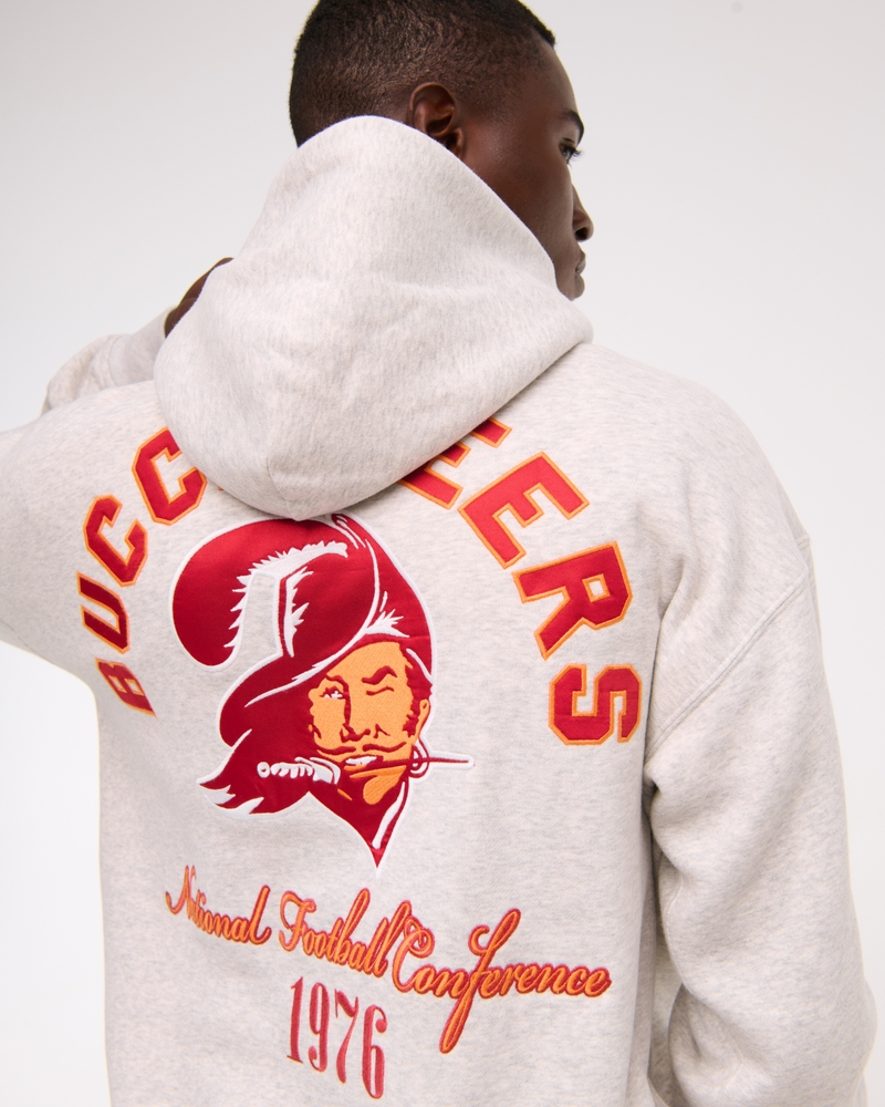 Tampa Bay Buccaneers Graphic Popover Hoodie