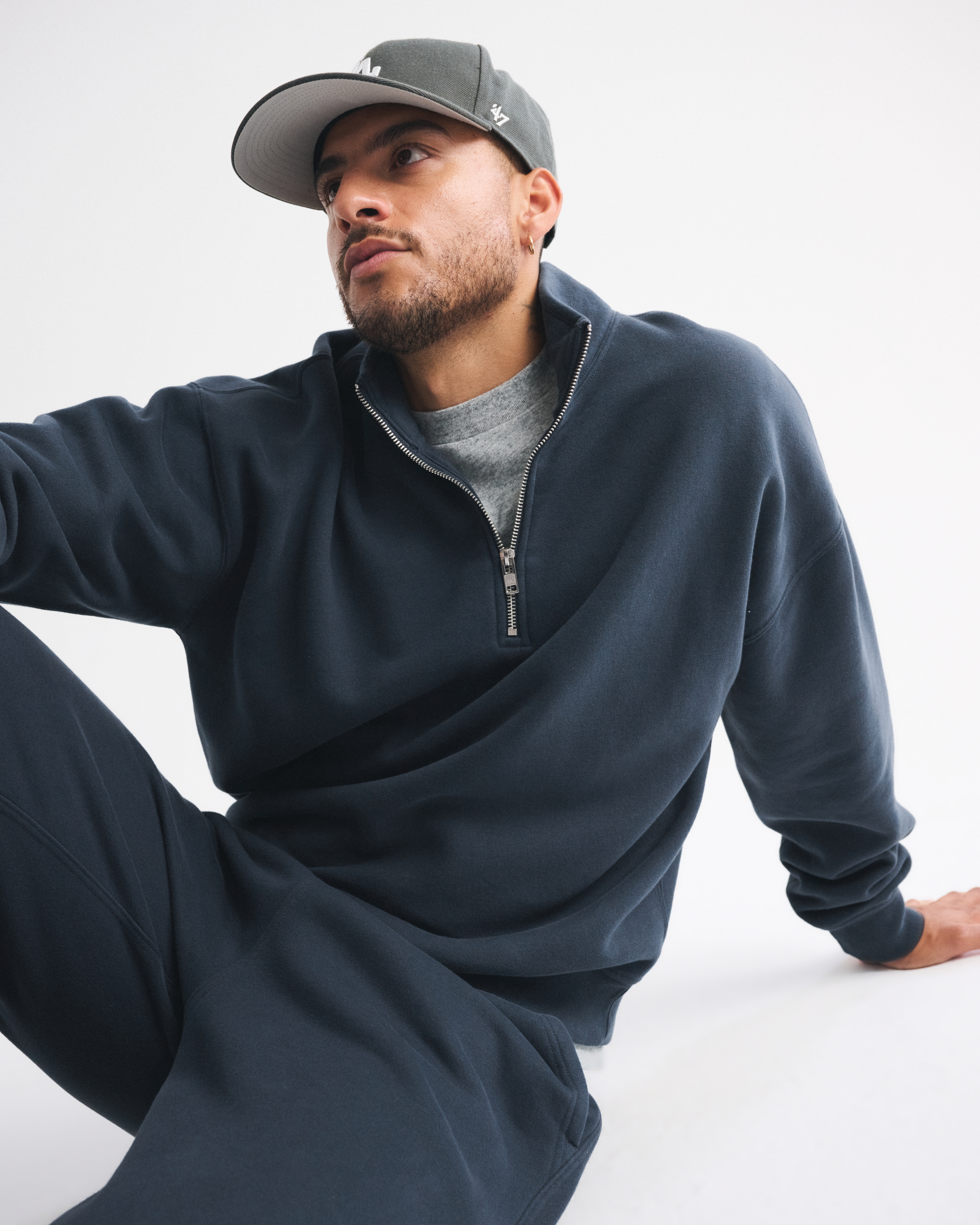 Abercrombie & Fitch Essential Half-zip Sweatshirt In Blue