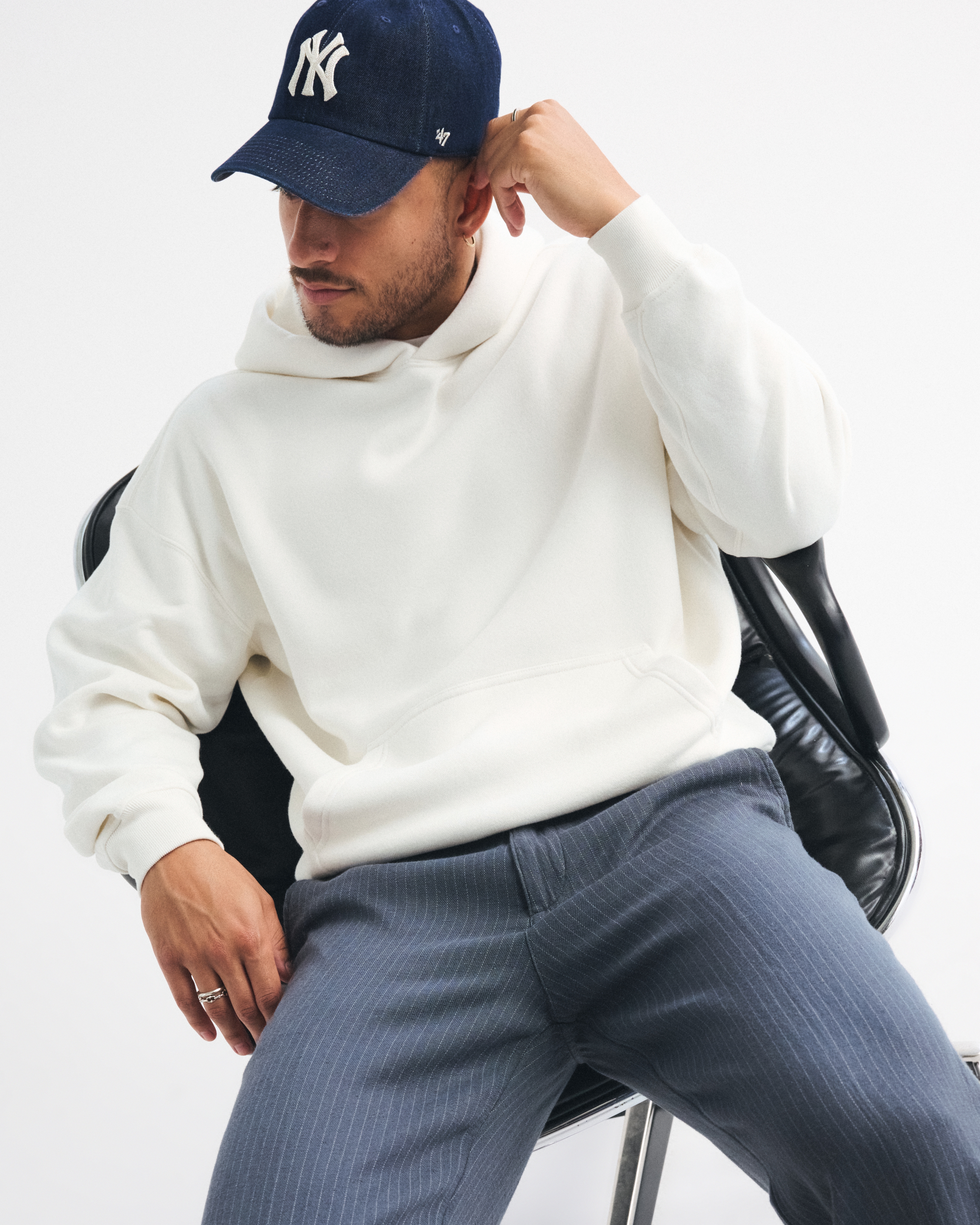 Abercrombie & Fitch Essential Popover Hoodie In White