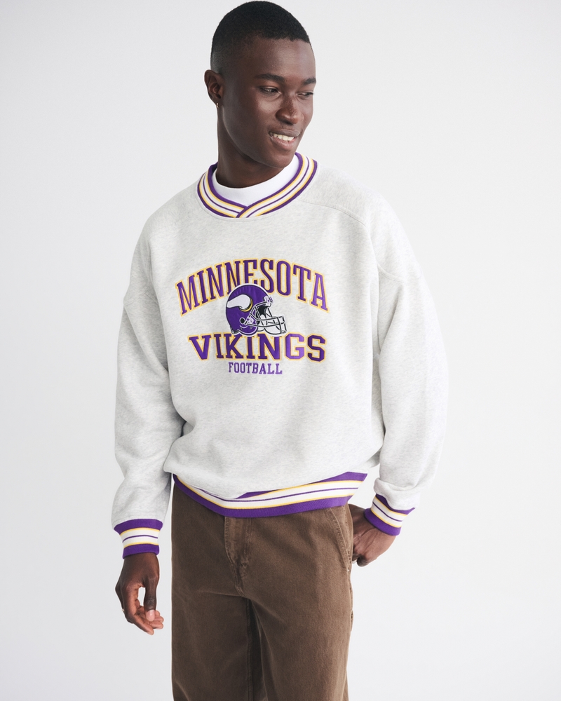 Minnesota Vikings Graphic Crew Sweatshirt