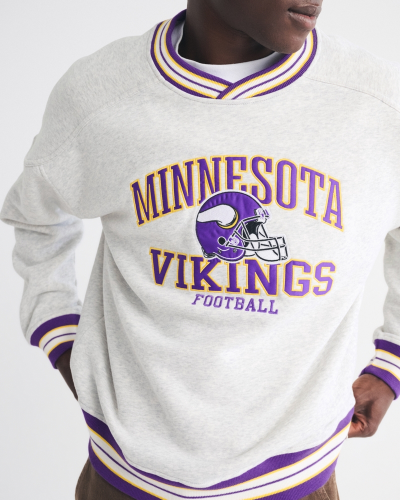 Minnesota Vikings Graphic Crew Sweatshirt