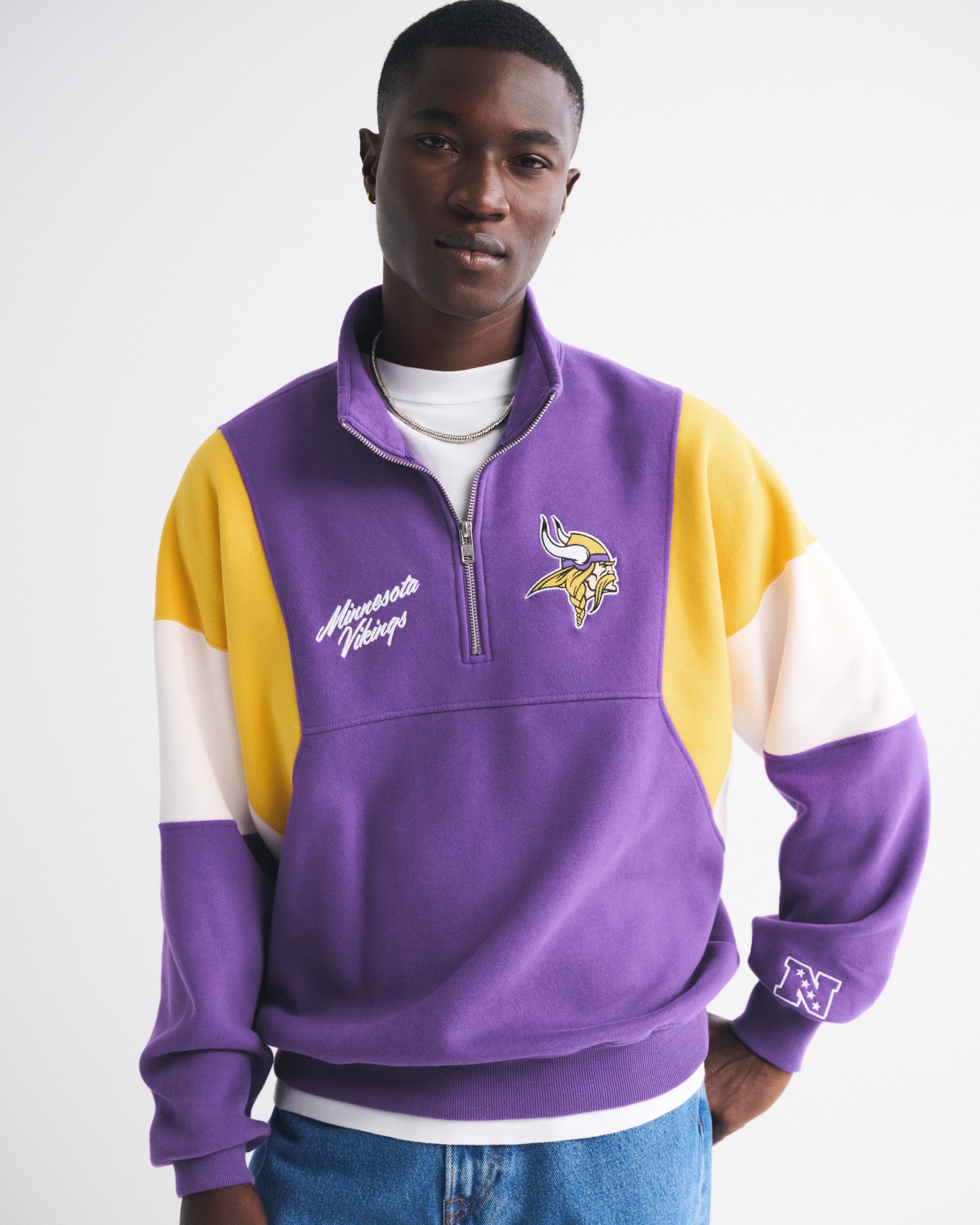 Abercrombie & Fitch Minnesota Vikings Half-zip Sweatshirt In Multi
