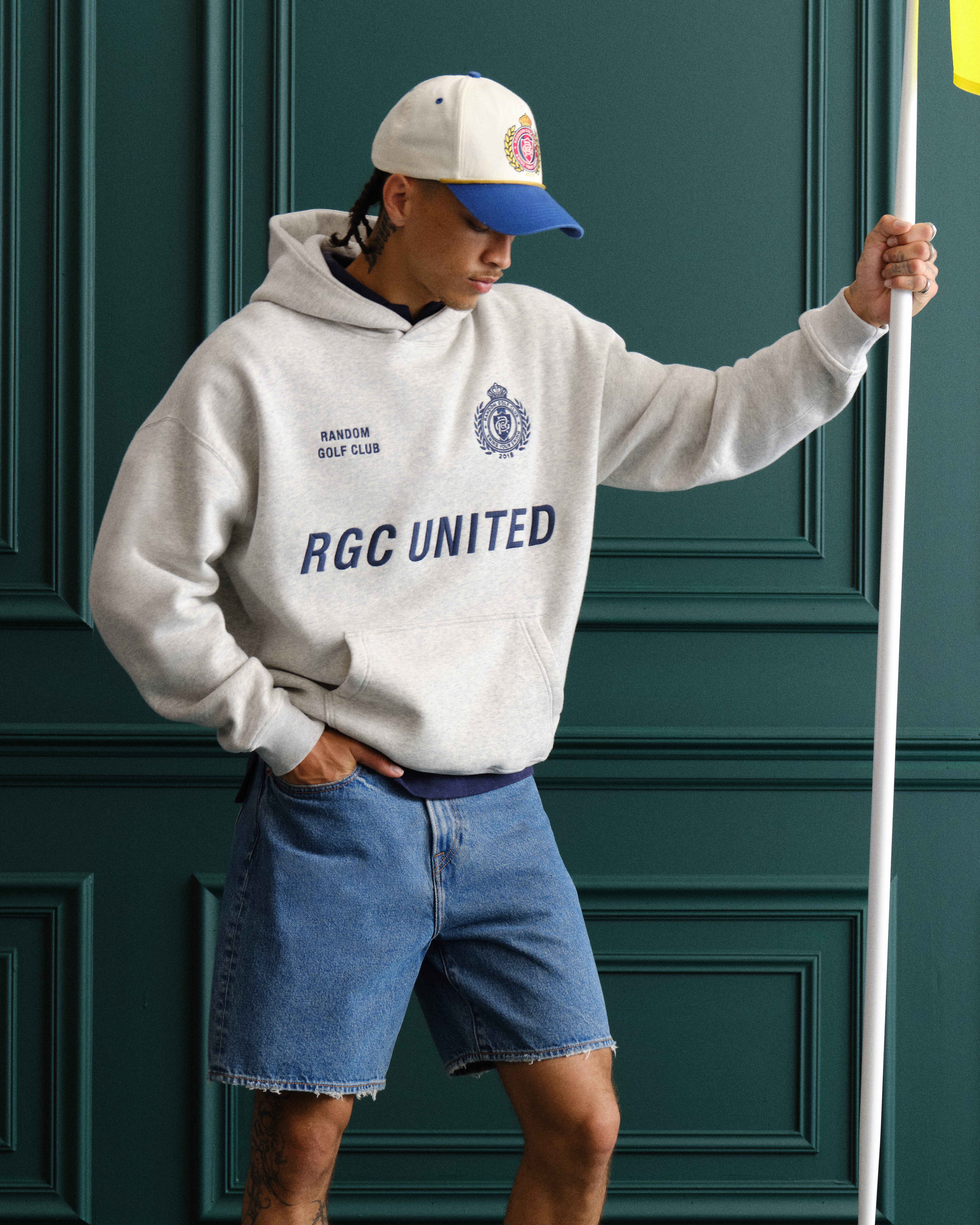 ★Abercrombie & Fitch★ランダムゴルフクラブポップパーカー Men's Random Golf Club Graphic Popover Hoodie | Men's Tops