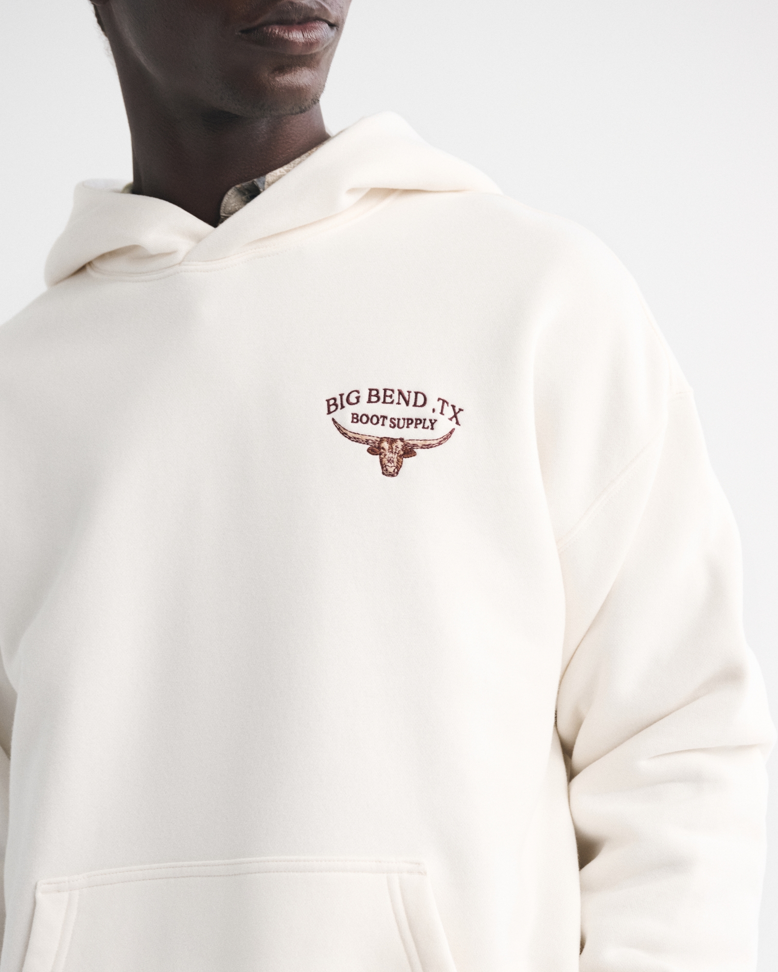 Western Graphic Crew Sweatshirt