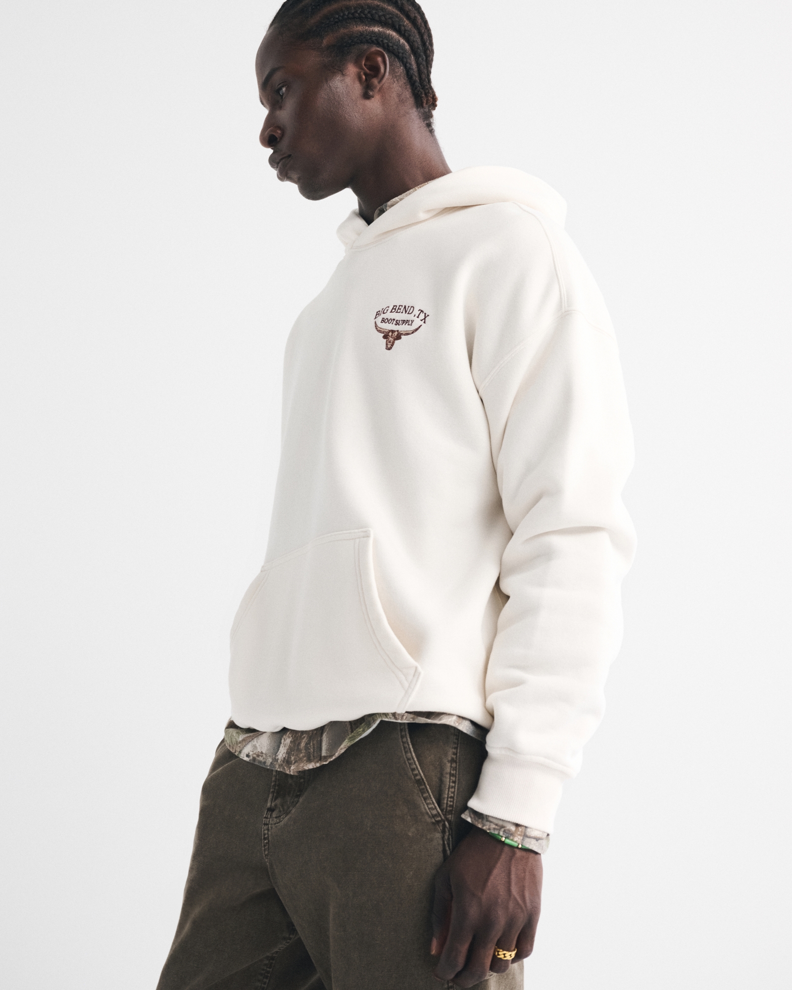 Western Graphic Crew Sweatshirt