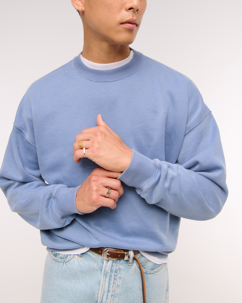 Essential Crew Sweatshirt