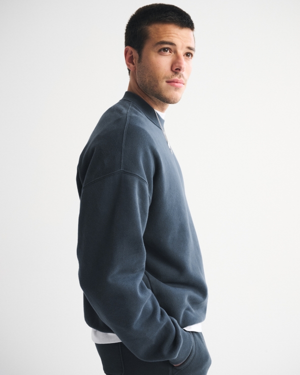 Essential Crew Sweatshirt