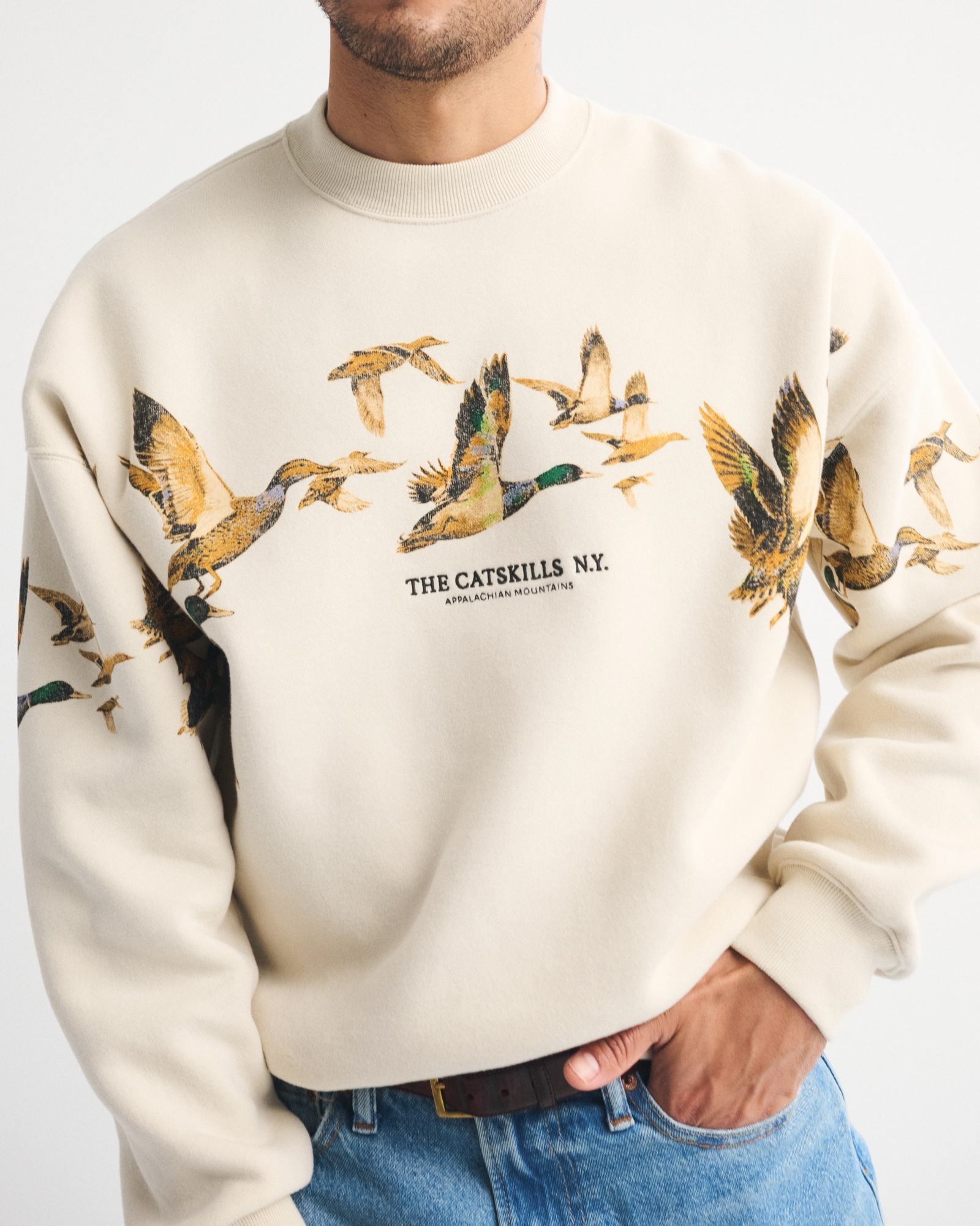 Countryside Graphic Crew Sweatshirt