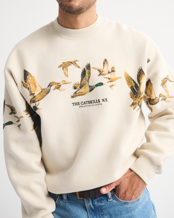 Countryside Graphic Crew Sweatshirt