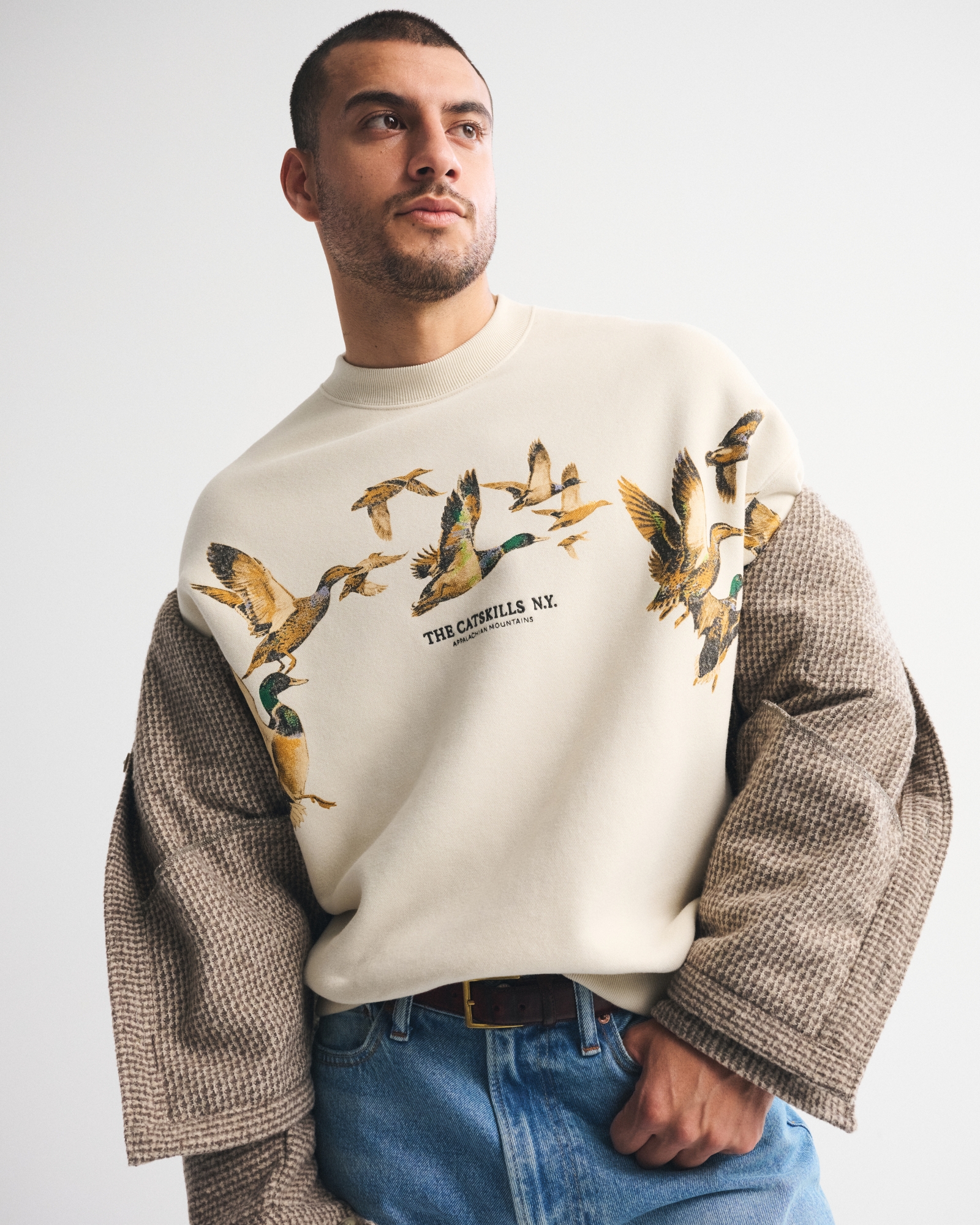 Countryside Graphic Crew Sweatshirt
