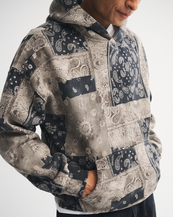 Essential Popover Hoodie