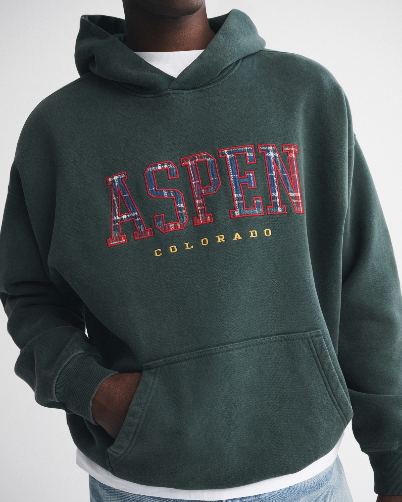 Ski Graphic Crew Sweatshirt