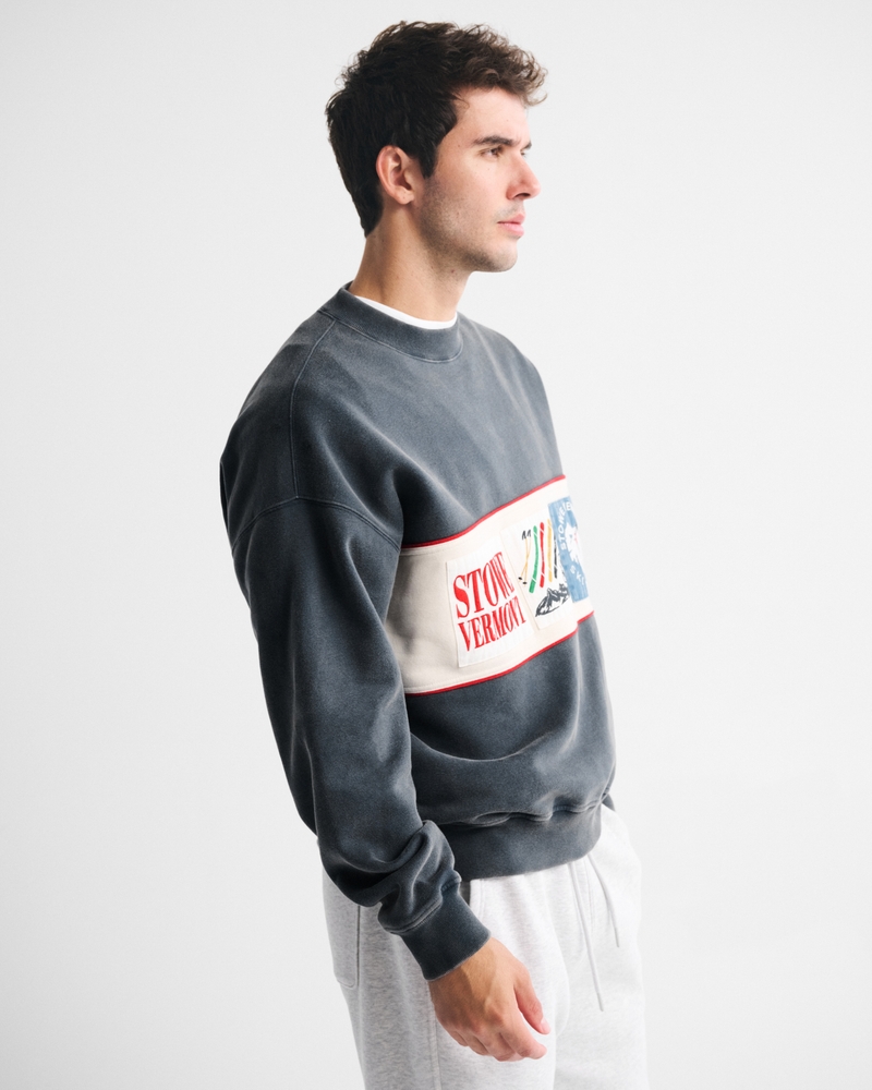 Ski Graphic Crew Sweatshirt