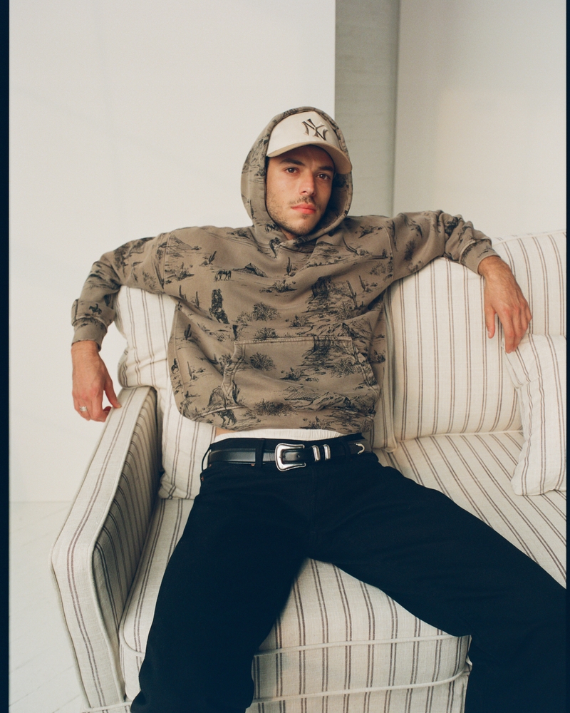 Essential Popover Hoodie