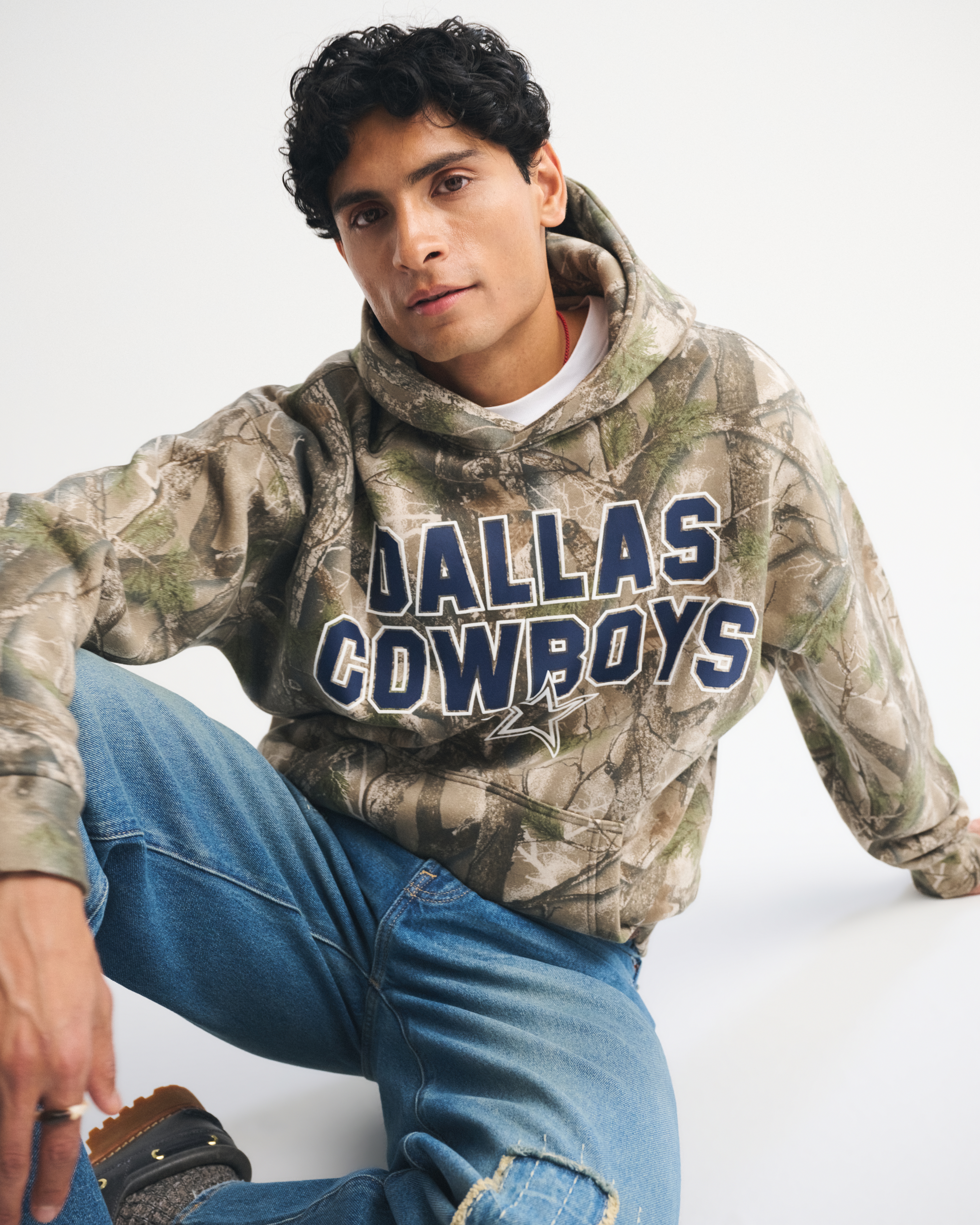 Abercrombie & Fitch Dallas Cowboys Graphic Popover Hoodie In Multi