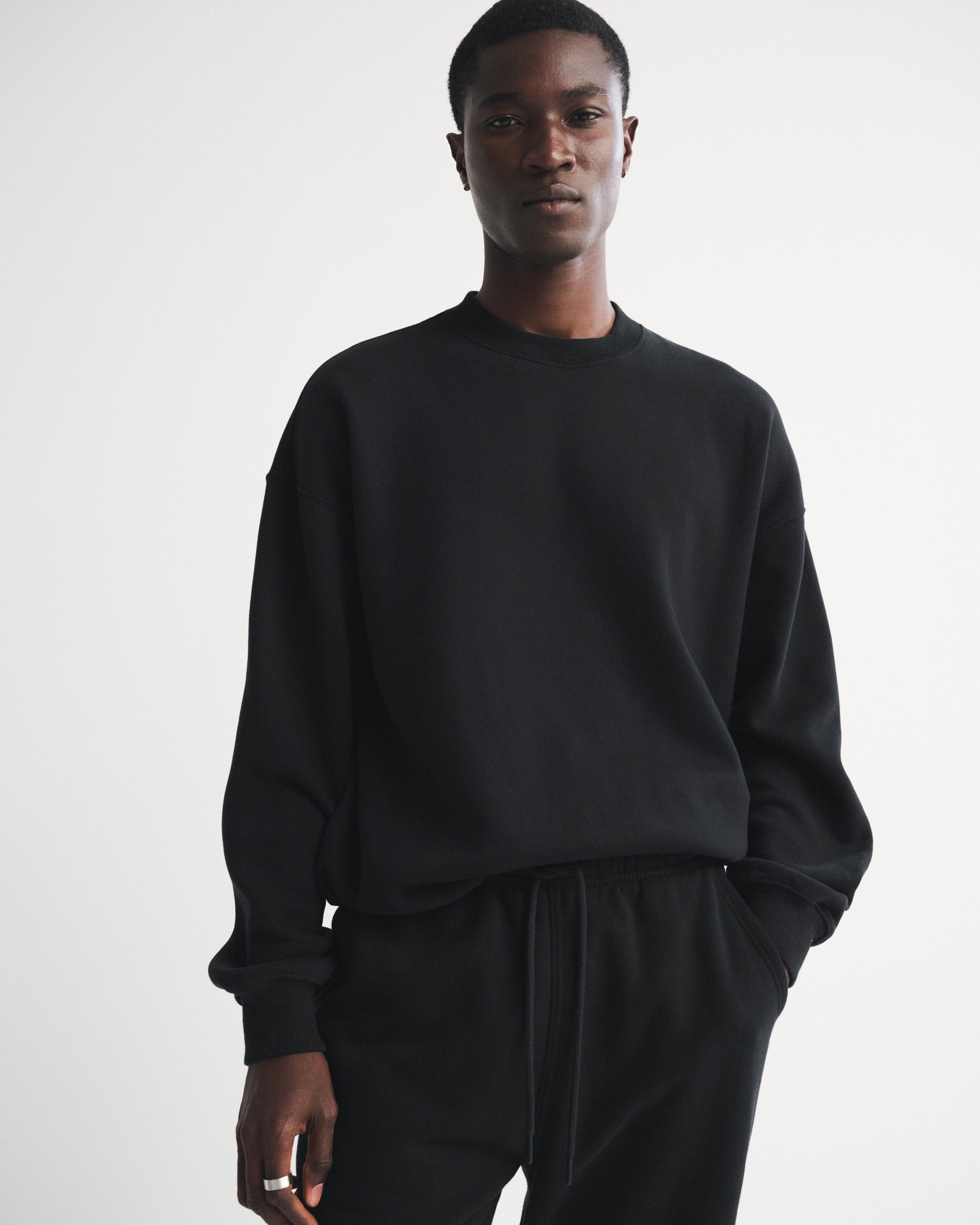 Essential Crew Sweatshirt