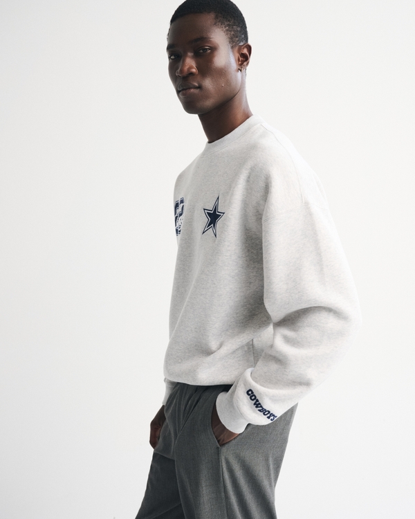 CeeDee Lamb Graphic Crew Sweatshirt