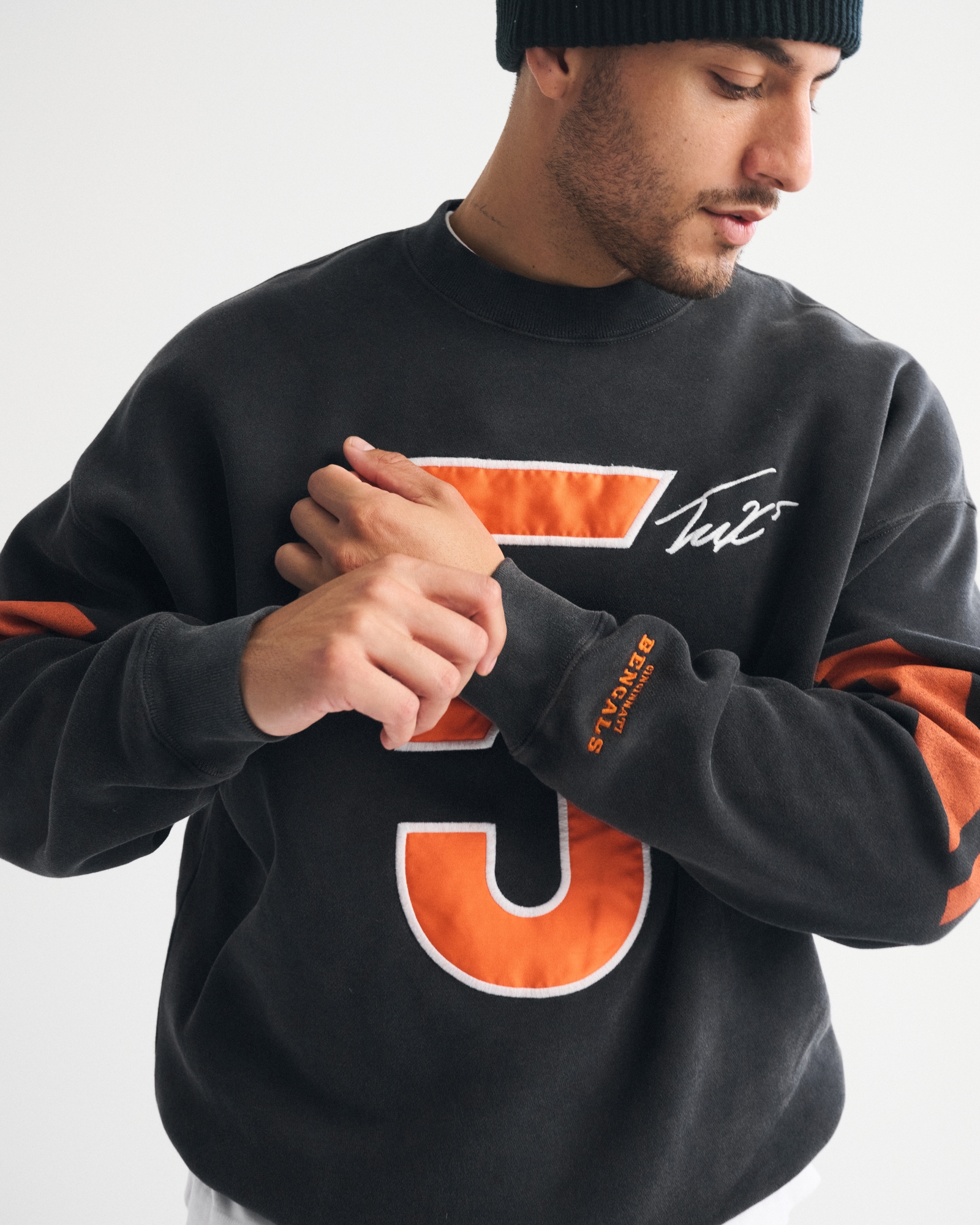 Tee Higgins Graphic Crew Sweatshirt