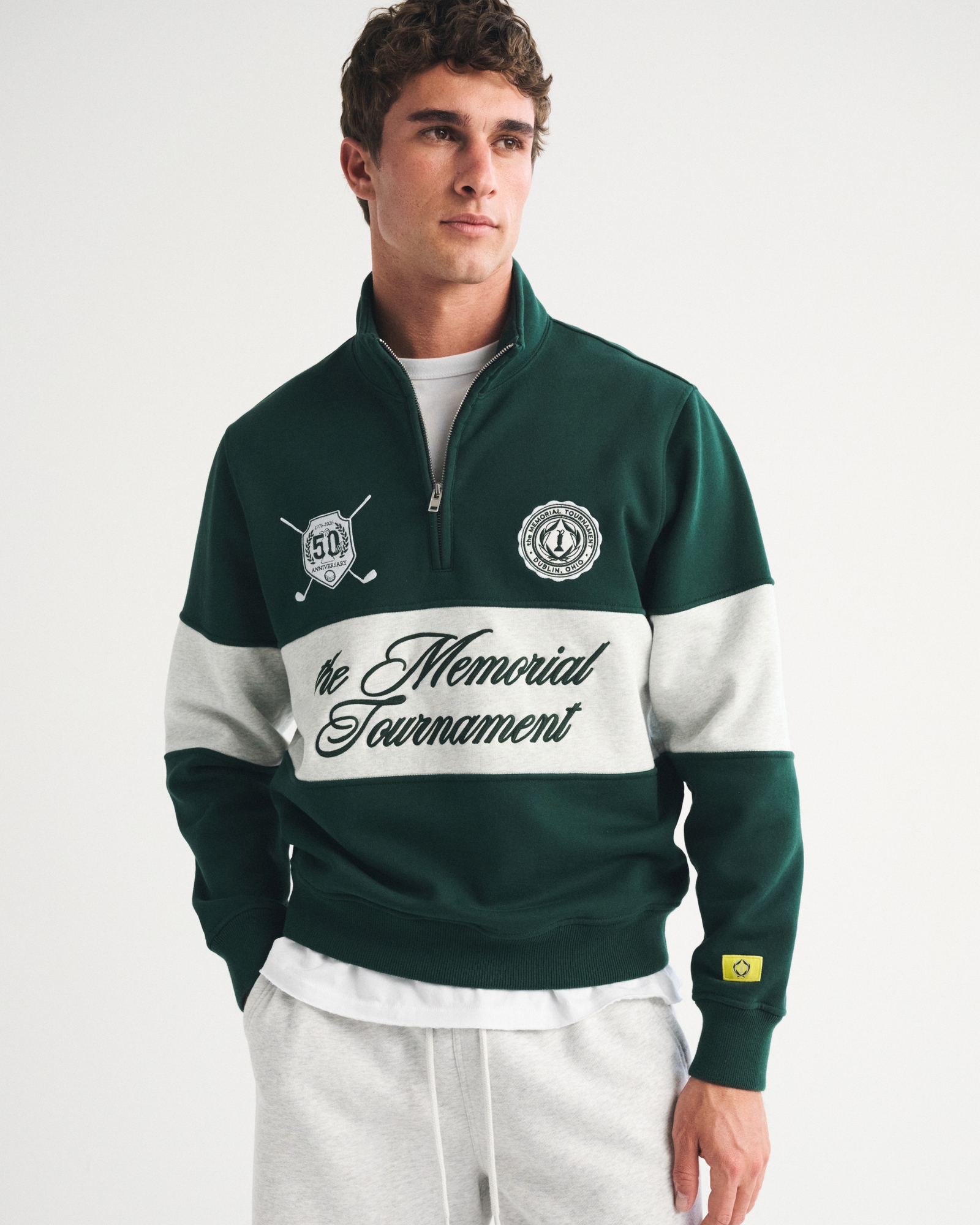 Abercrombie & Fitch PGA Phoenix Open Graphic Half-Zip Sweatshirt
