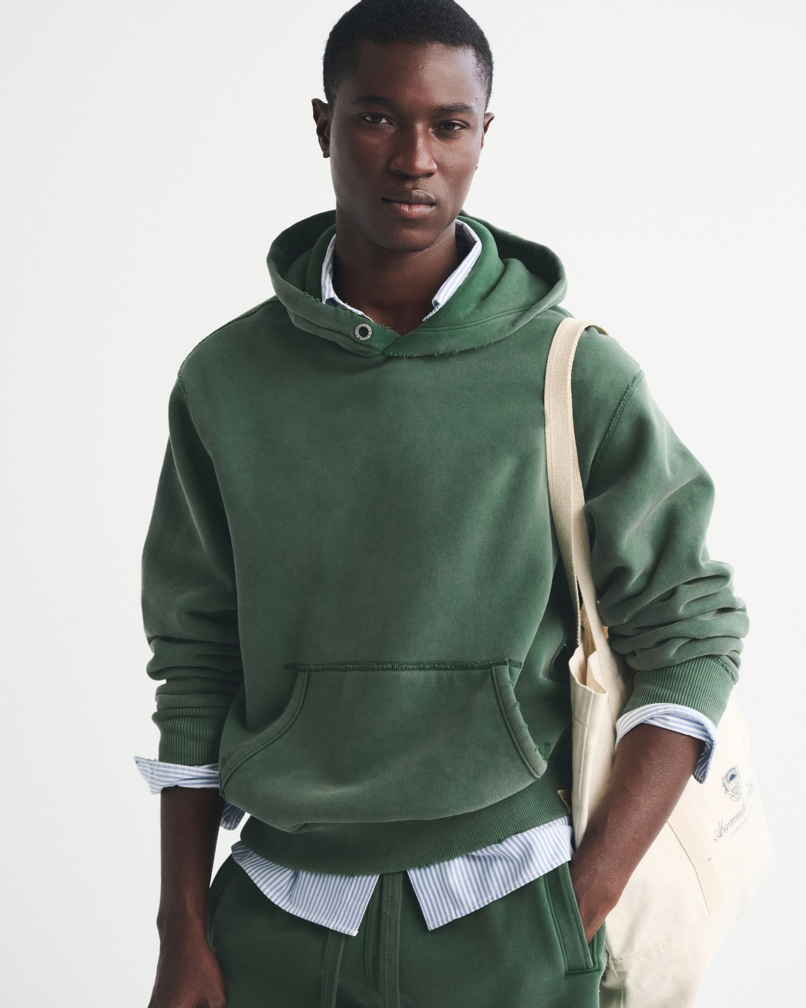 Abercrombie & Fitch Guinness Graphic Popover Hoodie | The Summit