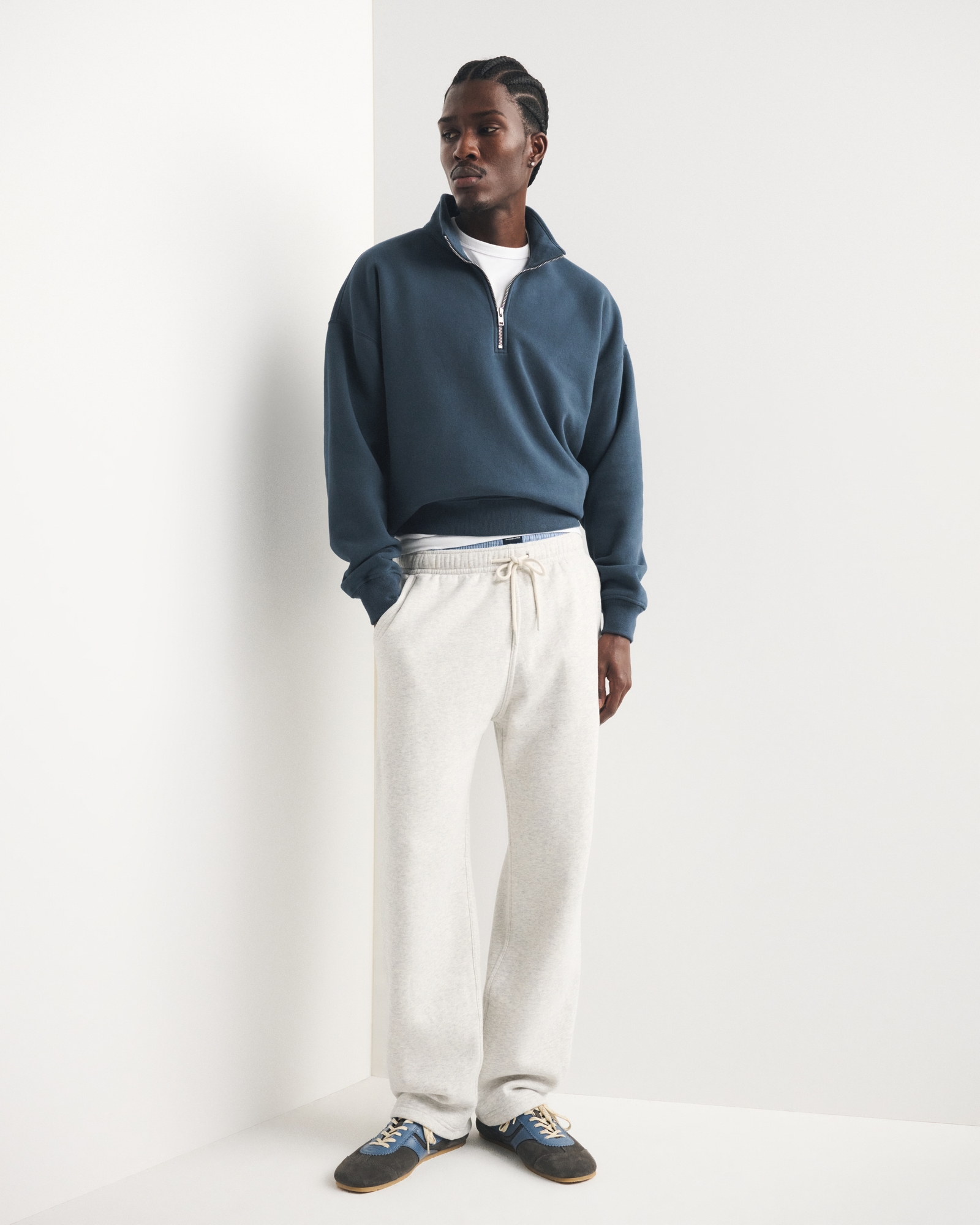 Men's Essential Half-Zip Sweatshirt | Men's Tops | Abercrombie.com