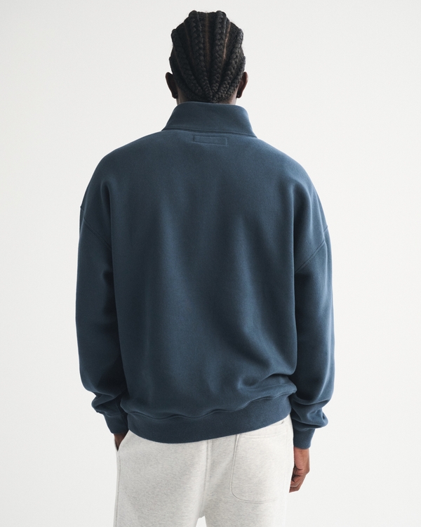 select to zoom model image