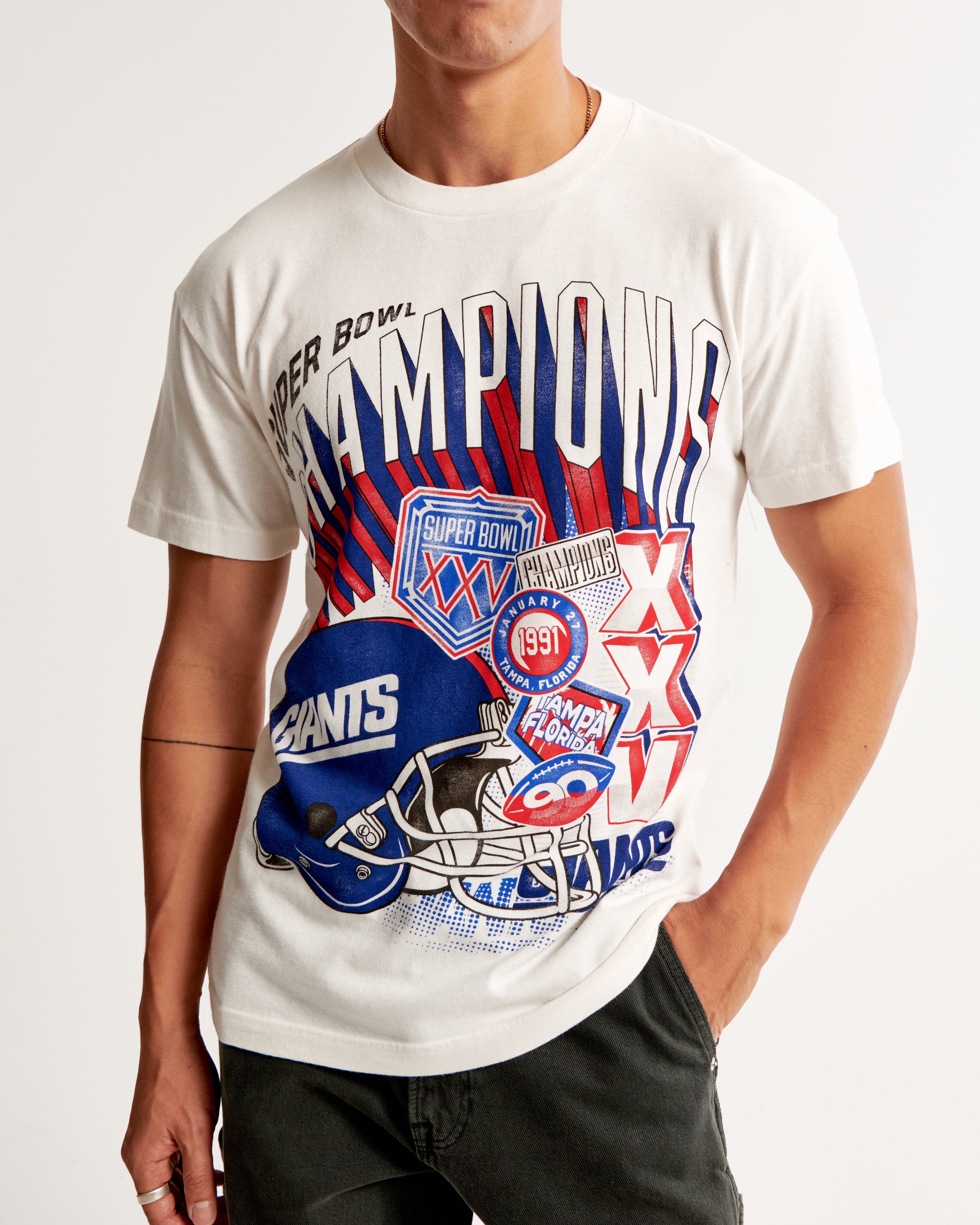 Men's New York Giants Graphic Tee | Men's Tops | Abercrombie.com