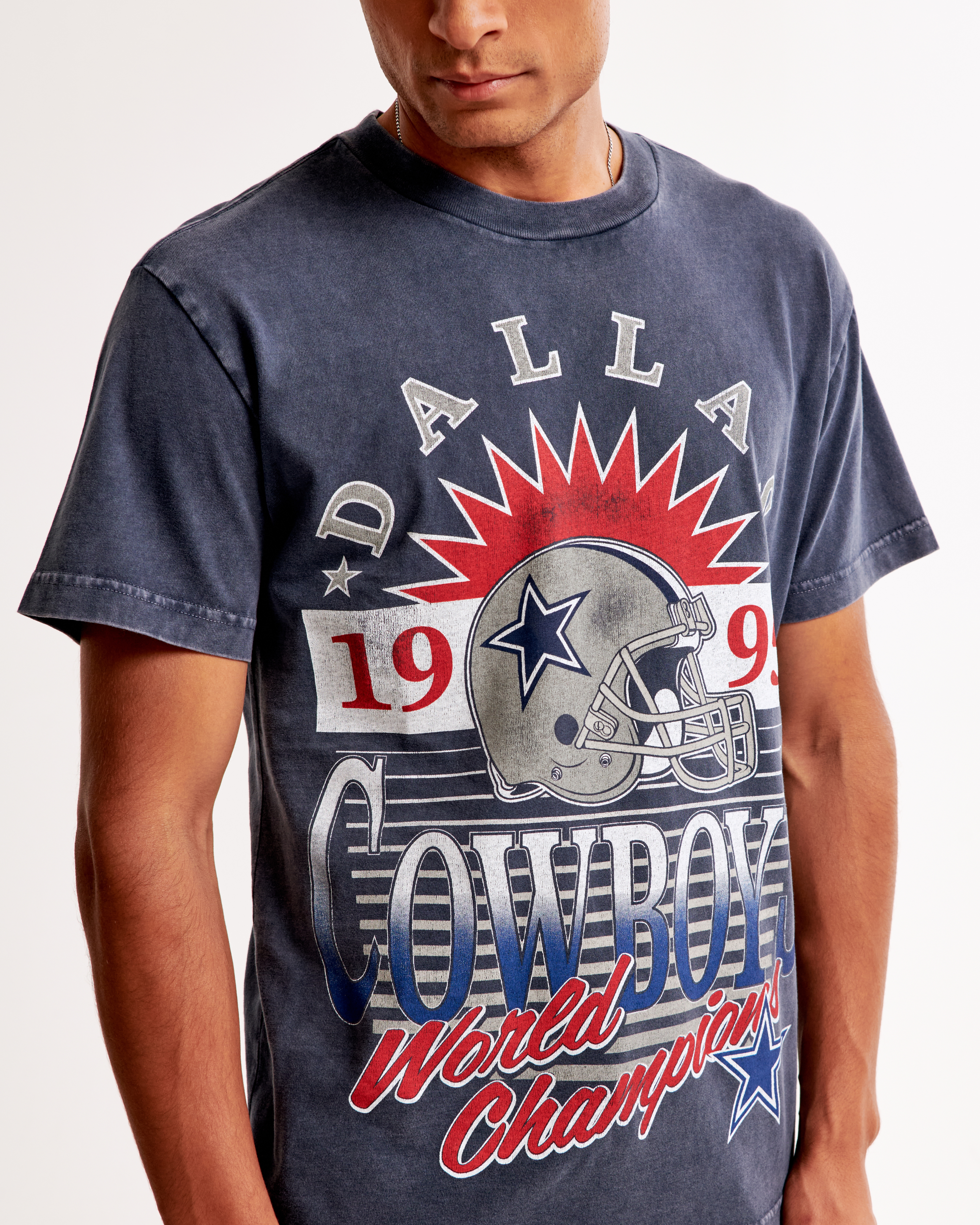 Abercrombie & Fitch ダラスカウボーイズグラフィックスウェット Men's Dallas Cowboys Graphic Crew Sweatshirt | Men's