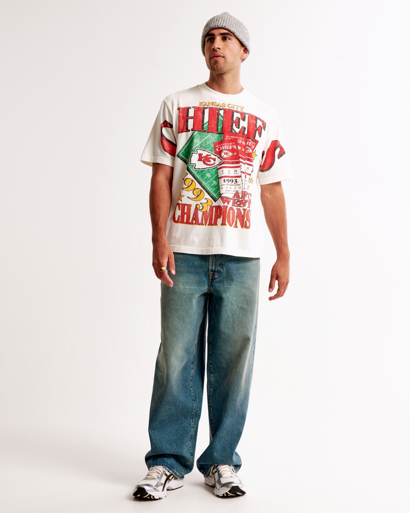 Kansas City Chiefs Vintage-Inspired Graphic Tee