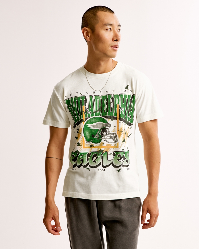 Philadelphia Eagles Graphic Tee
