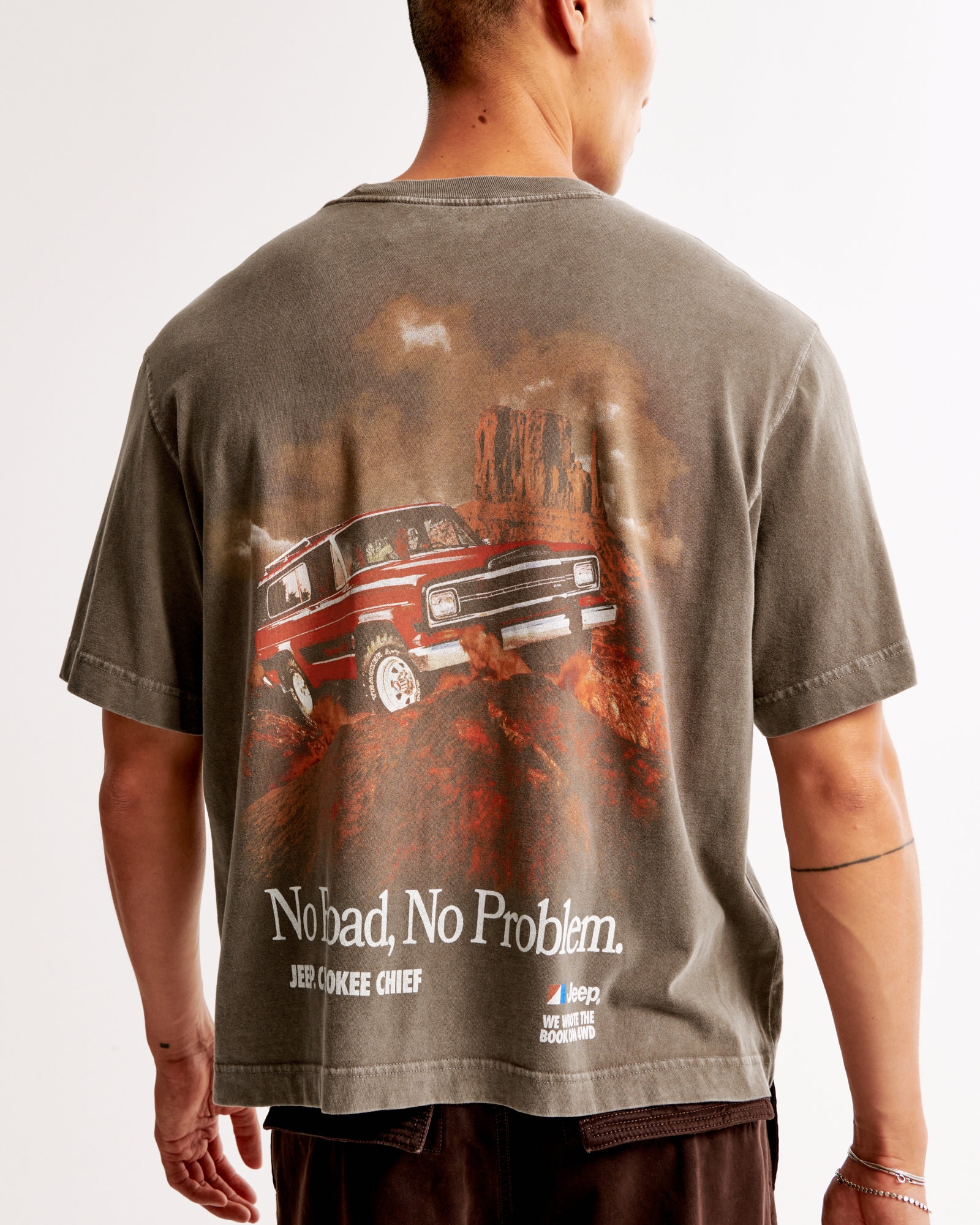 Cropped Jeep Graphic Tee