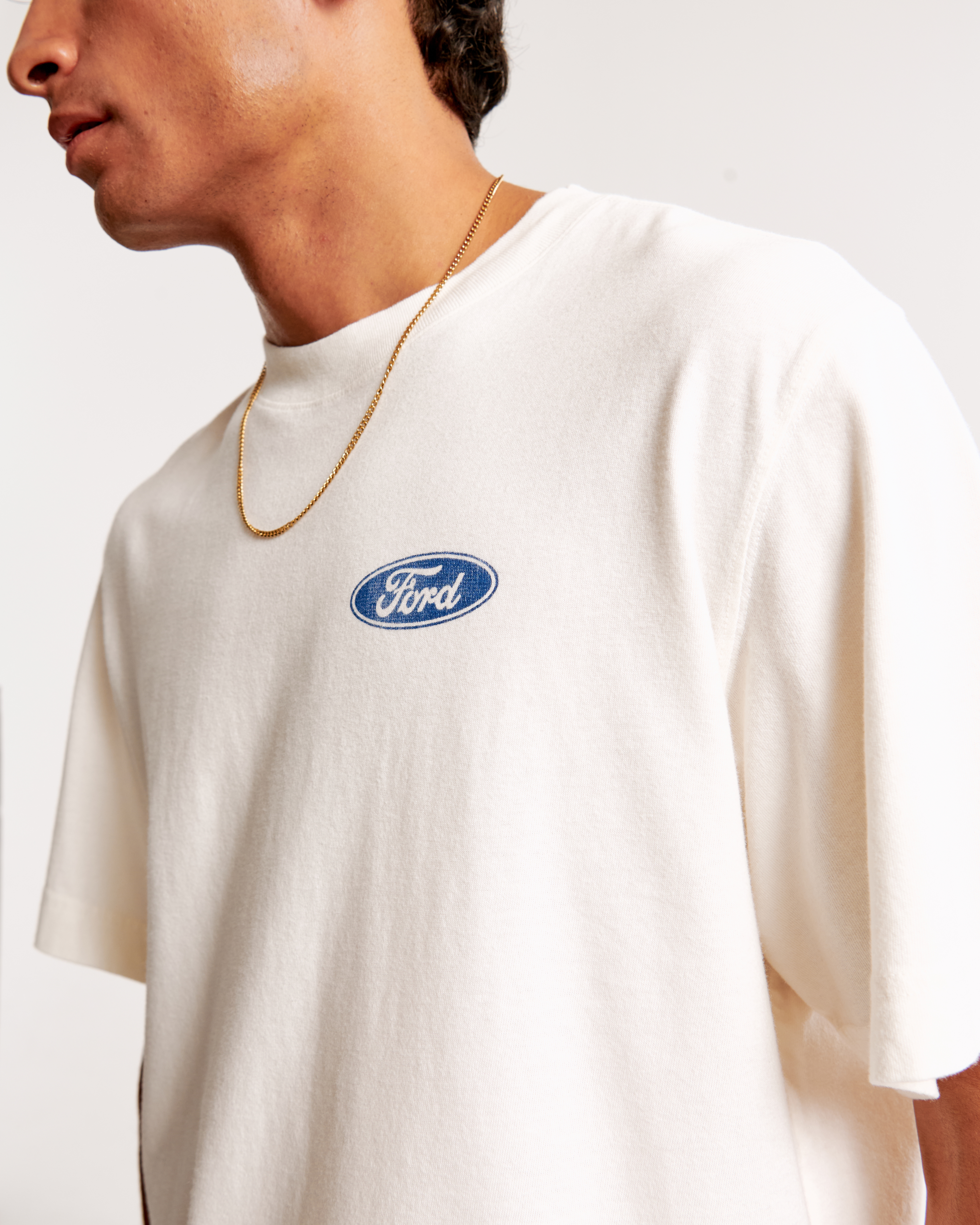 Men's Cropped Volkswagen Graphic Tee | Men's Clearance
