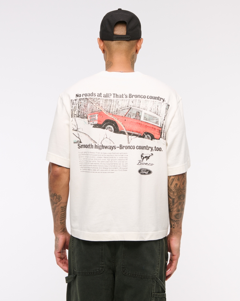 Cropped Bronco Graphic Tee