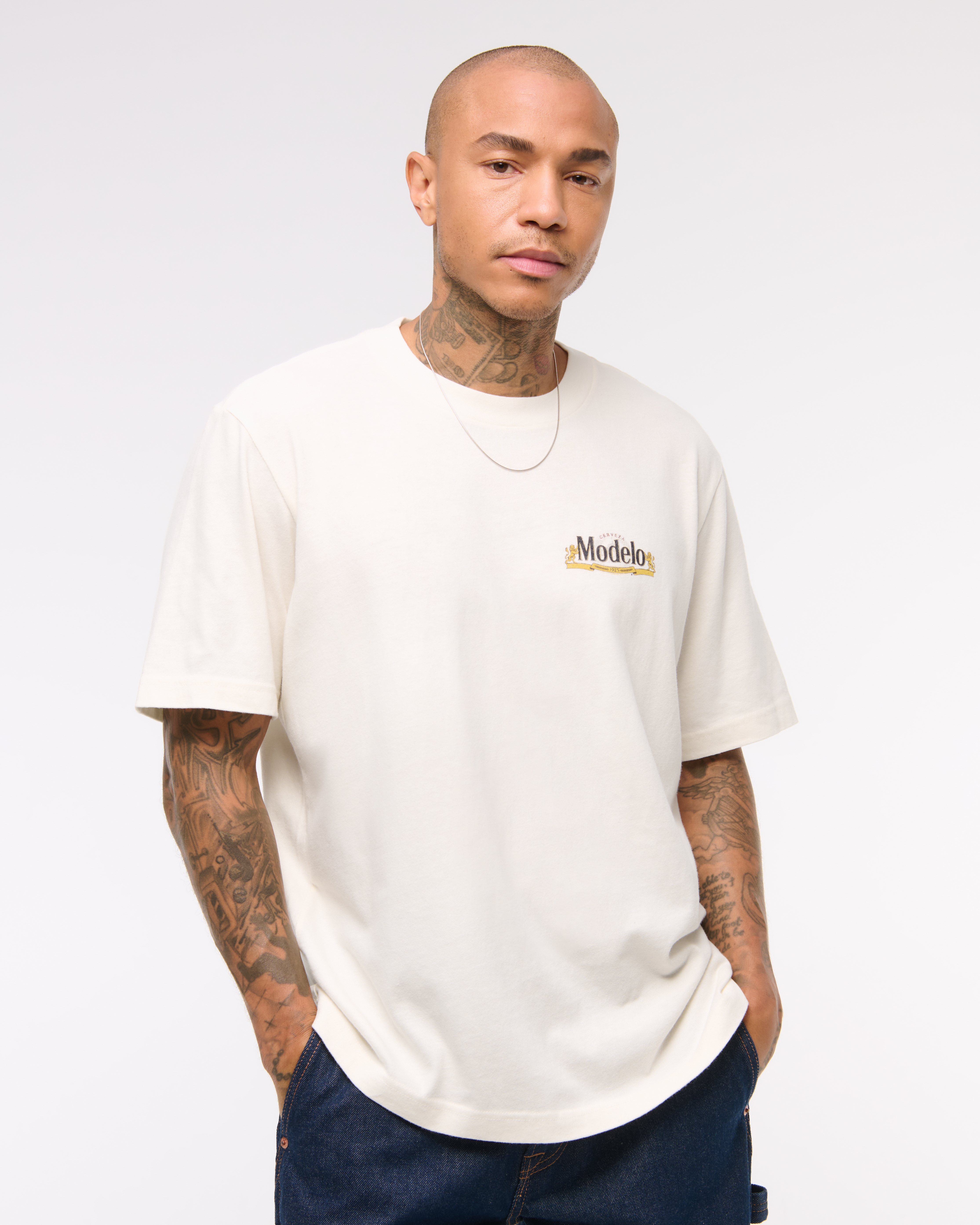 Abercrombie & Fitch★Pabstブルー リボンヴィンテージ風Tシャツ Men's Pabst Blue Ribbon Vintage-Inspired Graphic Tee | Men's