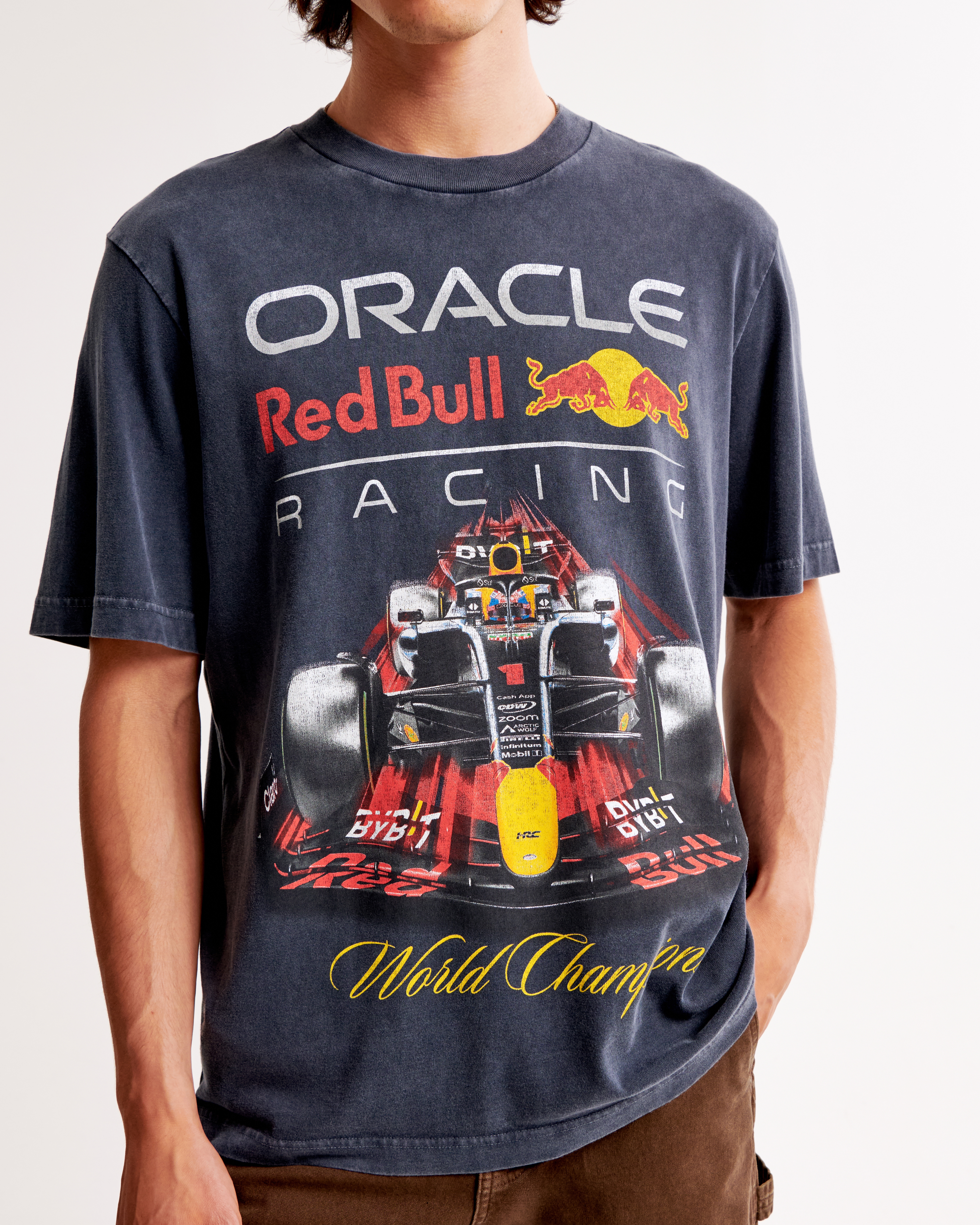 Oracle Red Bull Racing Vintage-Inspired Graphic Tee