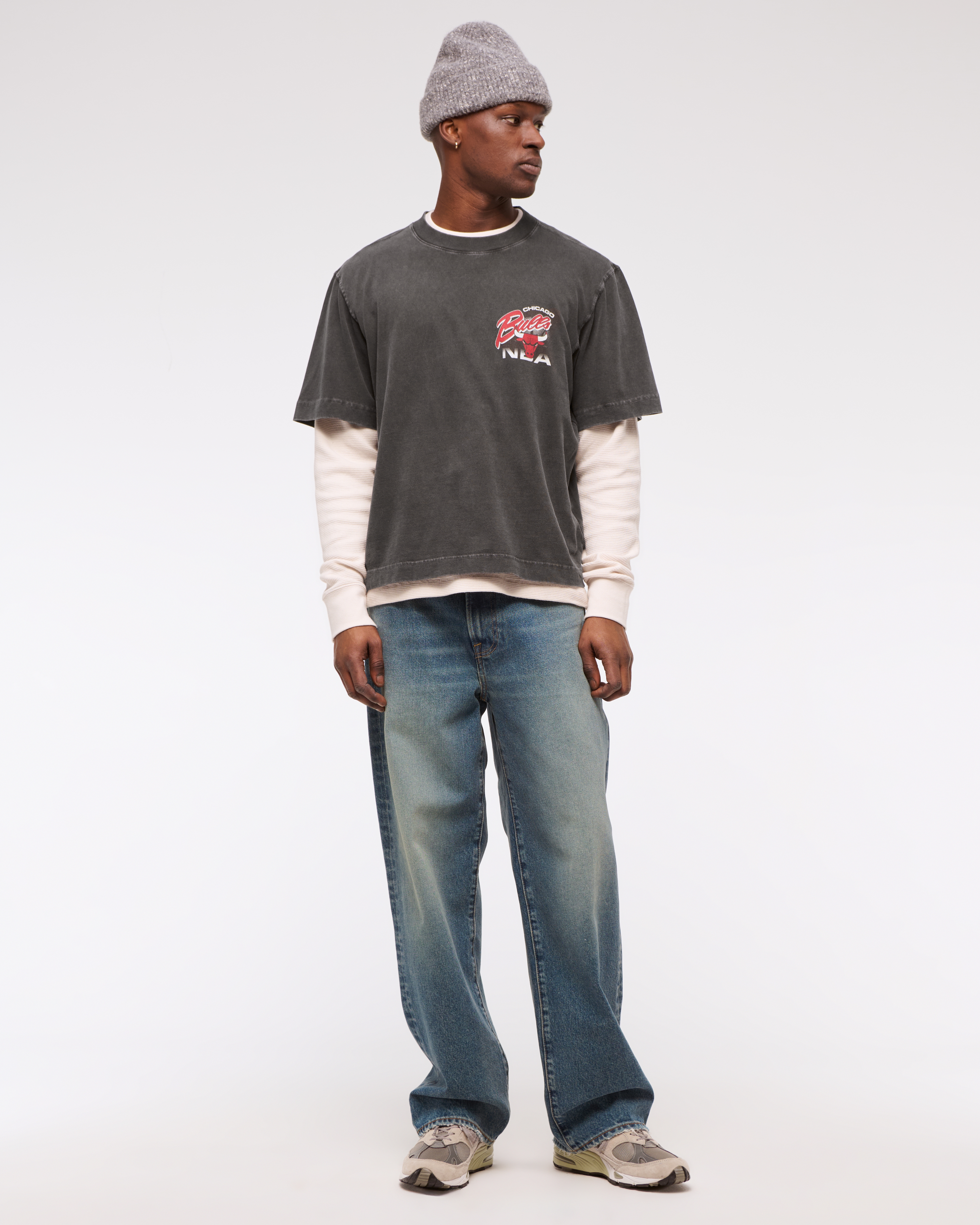 Men's Cropped Chicago Bulls Graphic Tee | Men's Clearance
