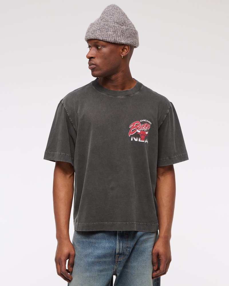 Cropped Chicago Bulls Graphic Tee