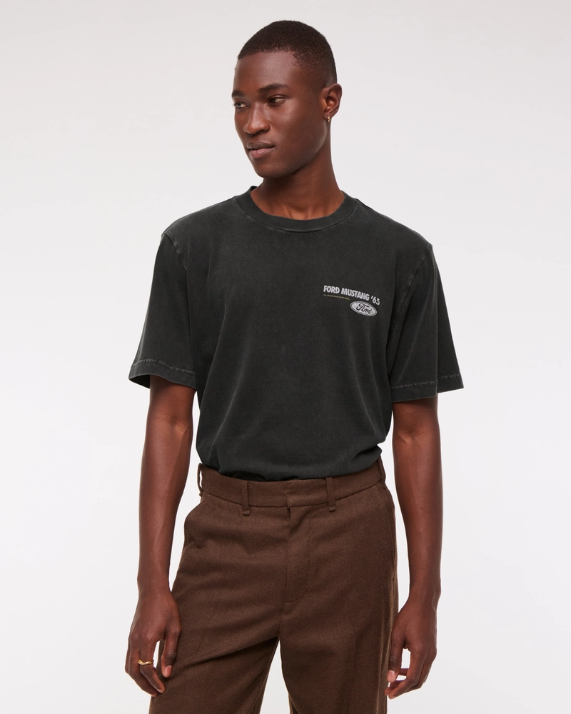 Mustang Vintage-Inspired Graphic Tee