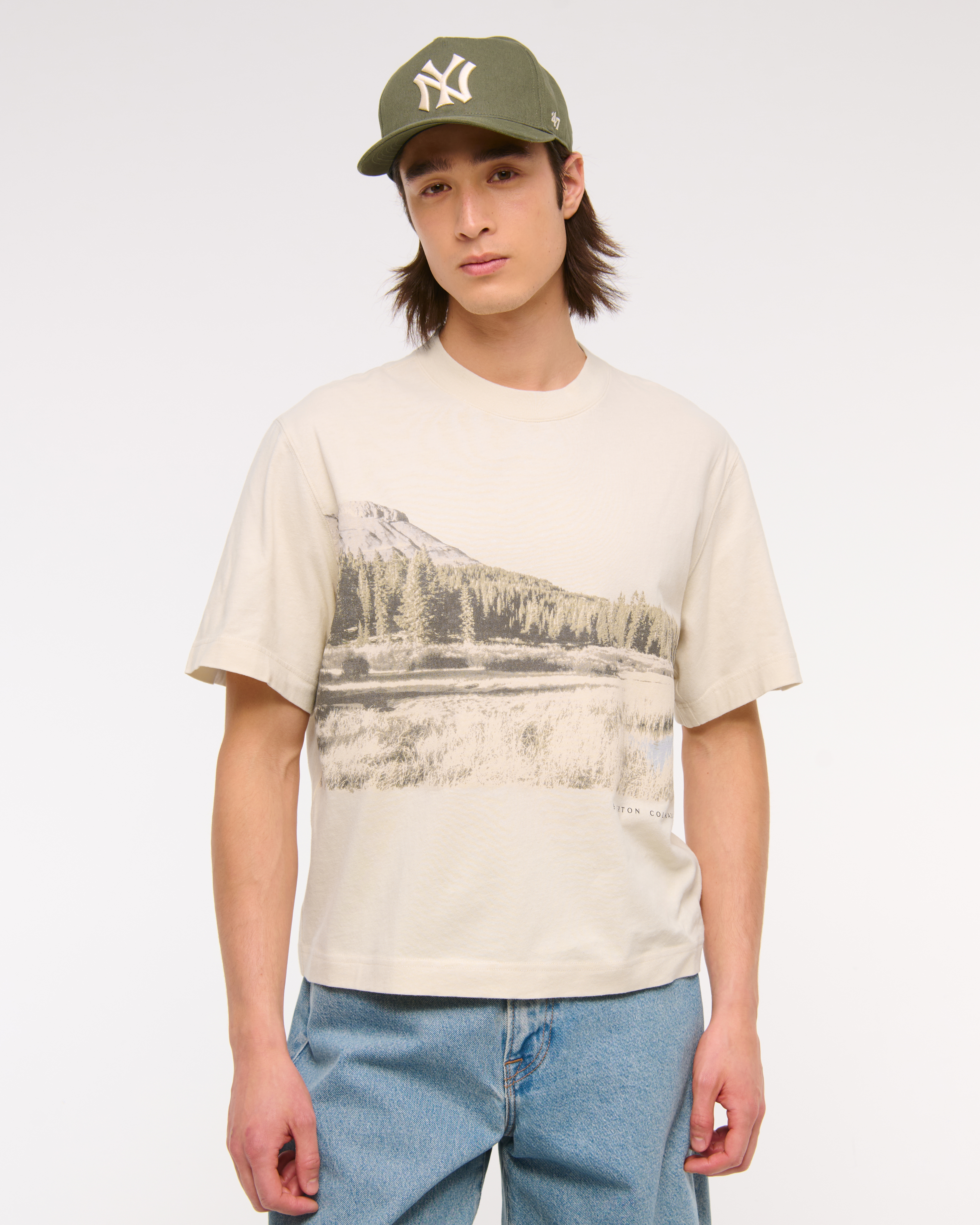 Abercrombie & Fitch◆クロップド グラフィック Tシャツ Black Men's Premium Heavyweight Micro-Logo Tee | Men's A&F Logo