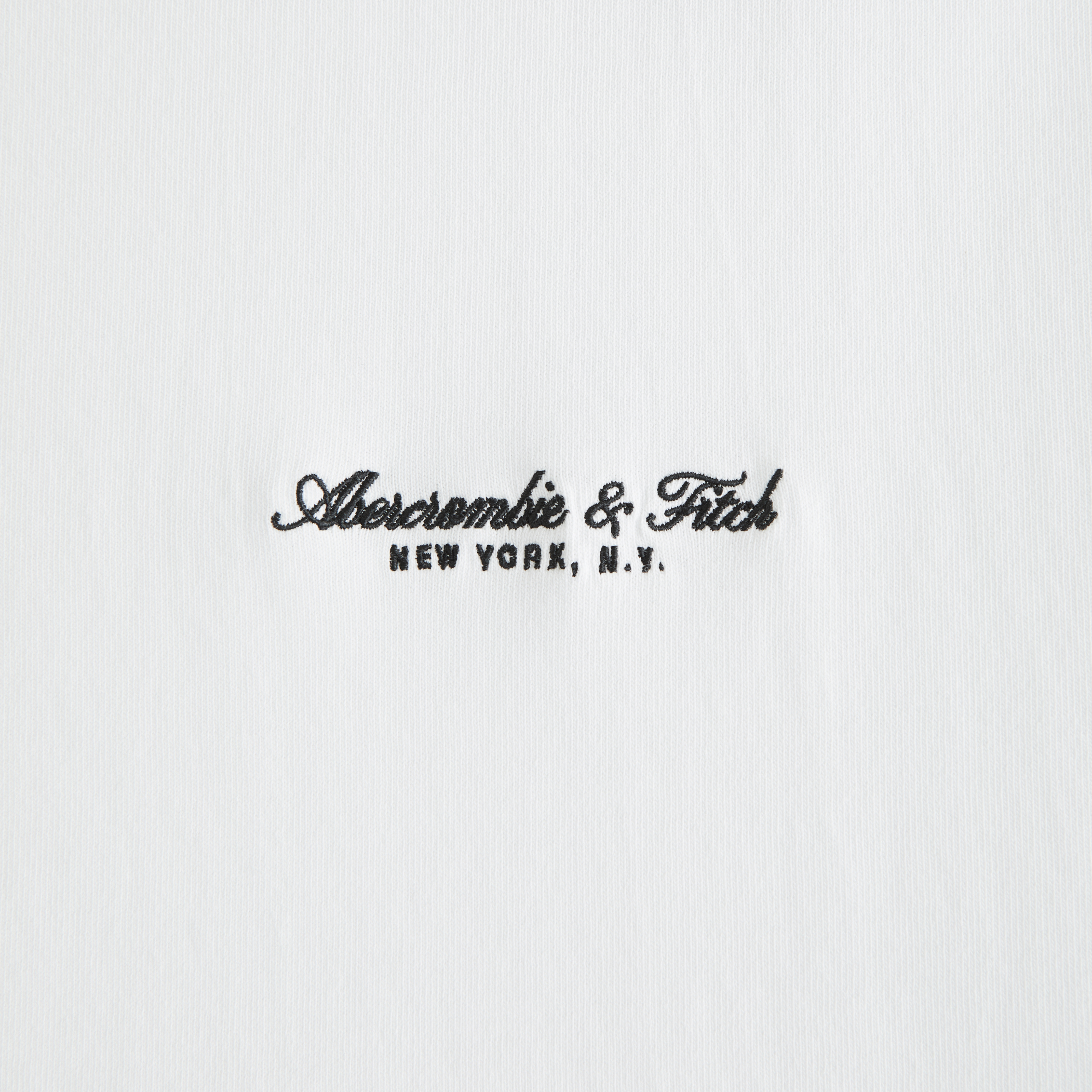 Abercrombie & Fitch プレミアム マイクロ ロゴ Tシャツ Men's 5-Pack Micro-Logo Tees | Men's A&F Logo Shop