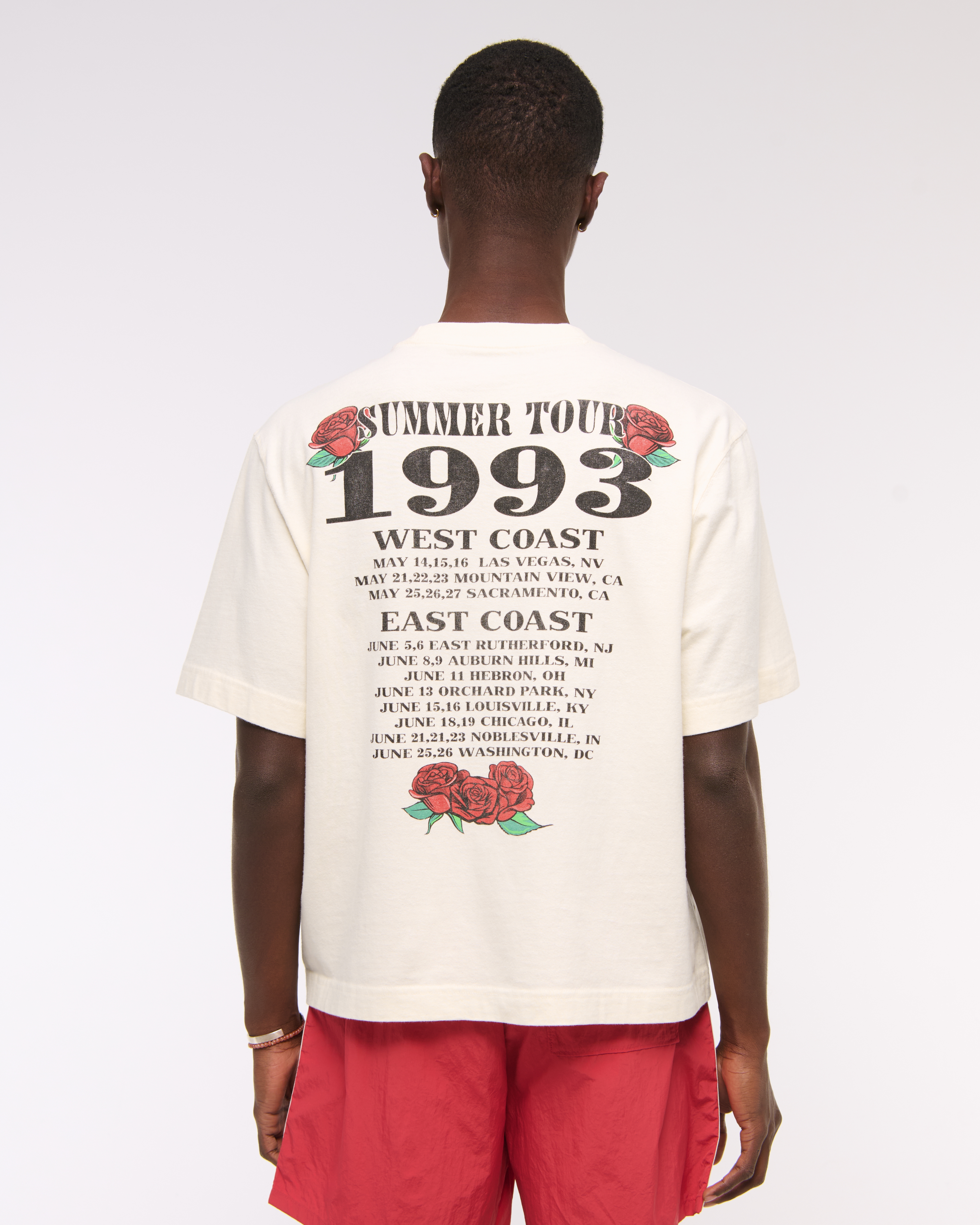 ★Abercrombie & Fitch★シカゴ ブルズ グラフィック T シャツ KIC_123-5040-00428-100_model4.