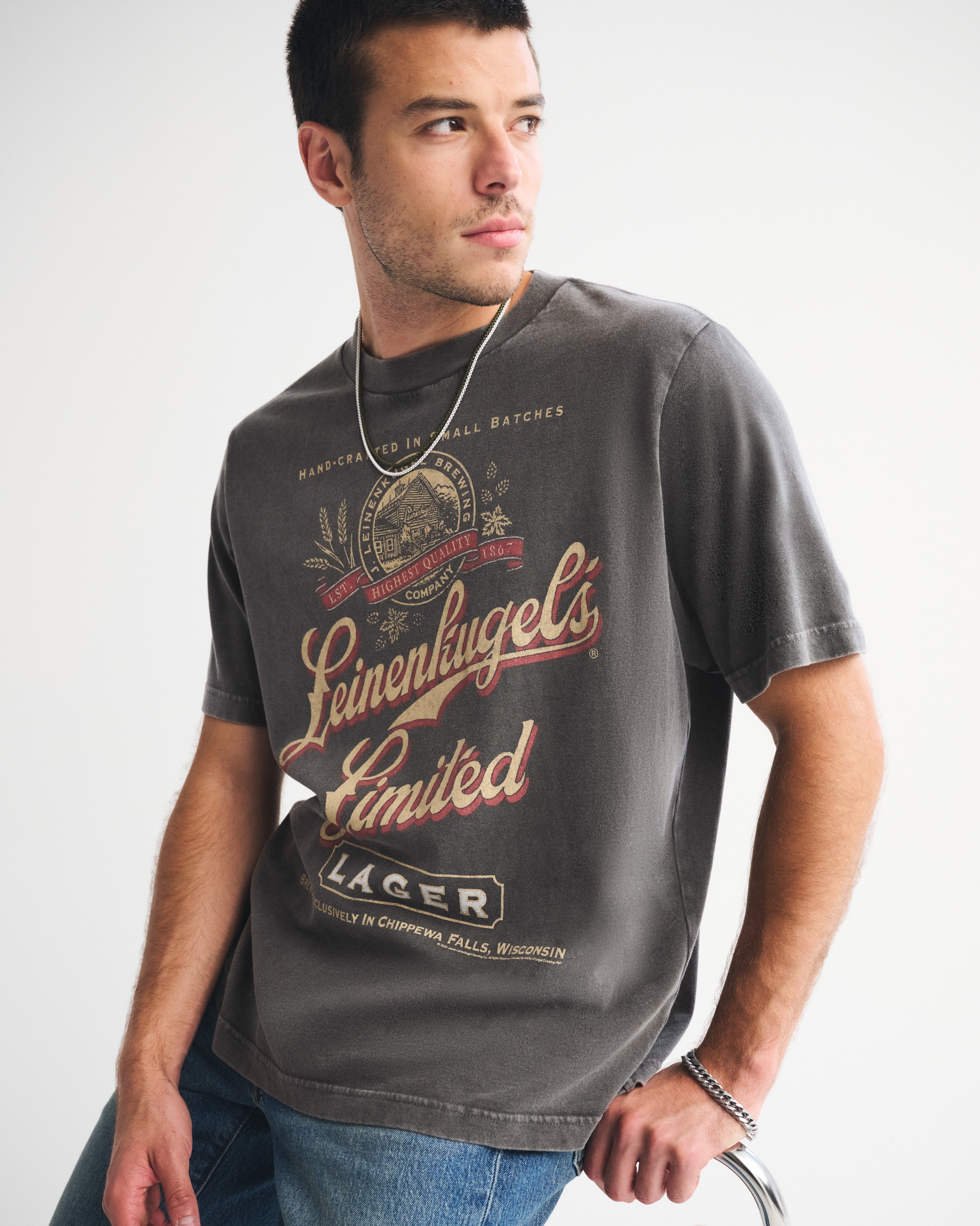 Men's Blue Moon Vintage-Inspired Graphic Tee | Men's Tops