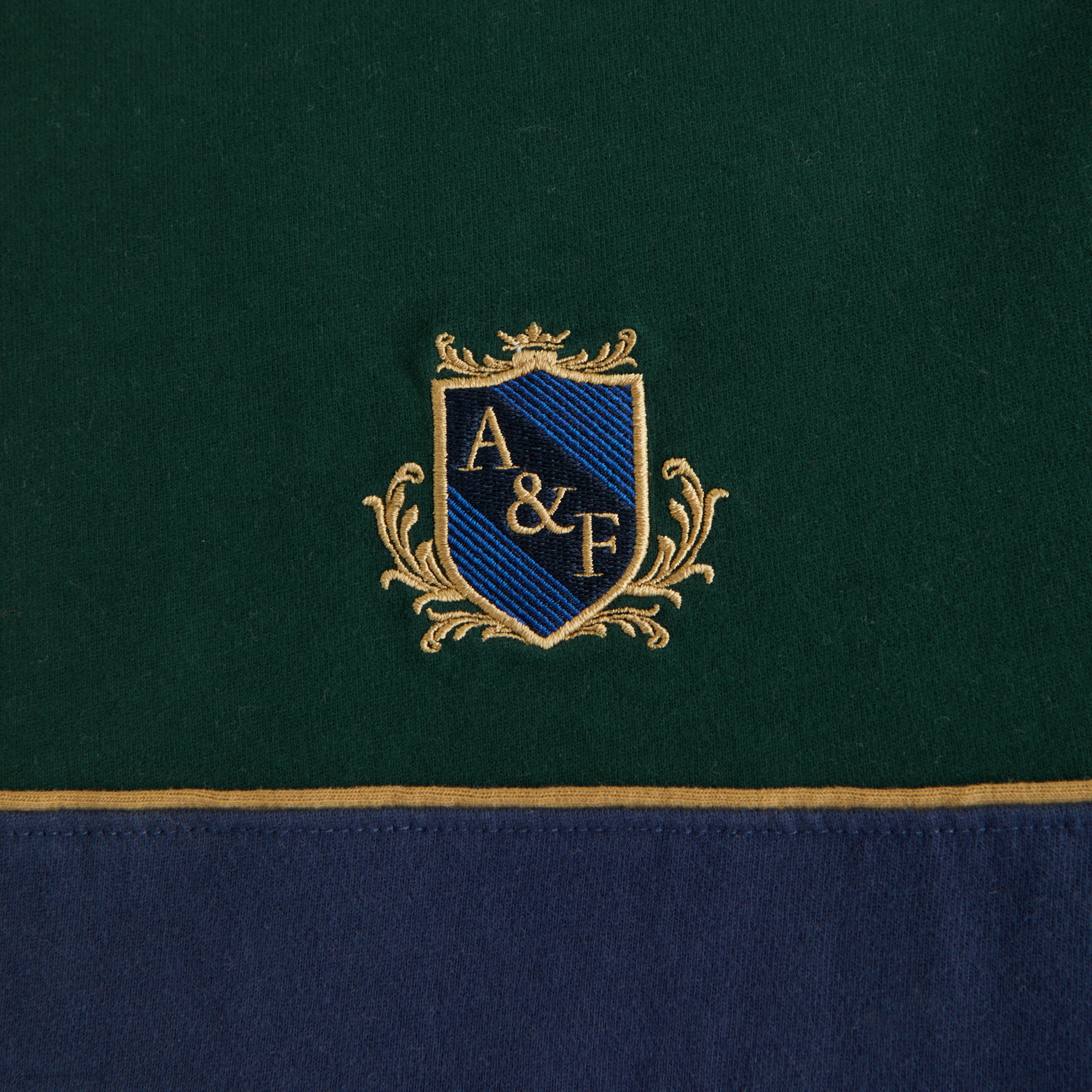 Abercrombie & Fitch アイコンロゴトップス チャコールグレー Abercrombie & Fitch【S】 アバクロ ロゴ Tシャツ グレー - メルカリ