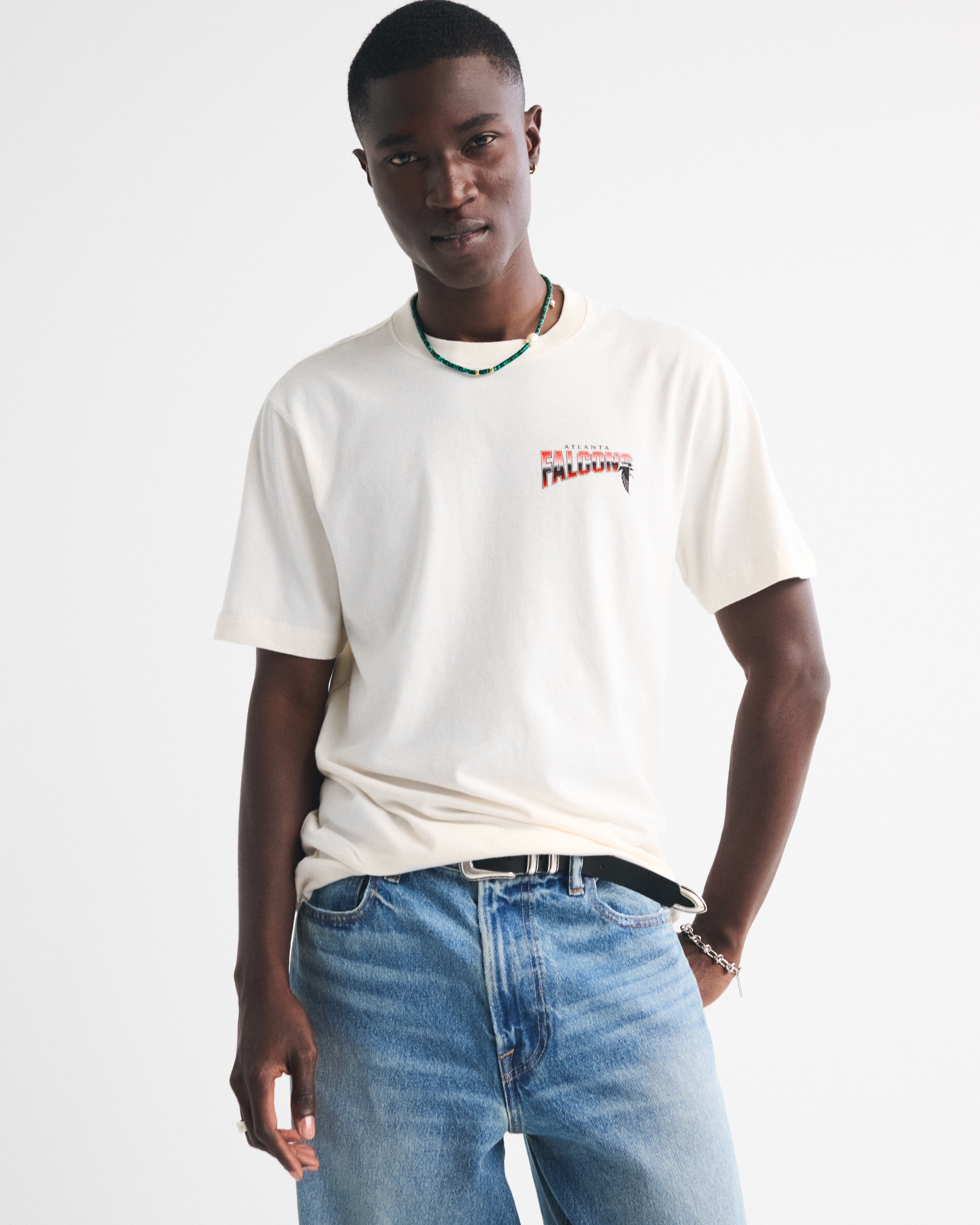 Abercrombie & Fitch Atlanta Falcons Graphic Tee In White