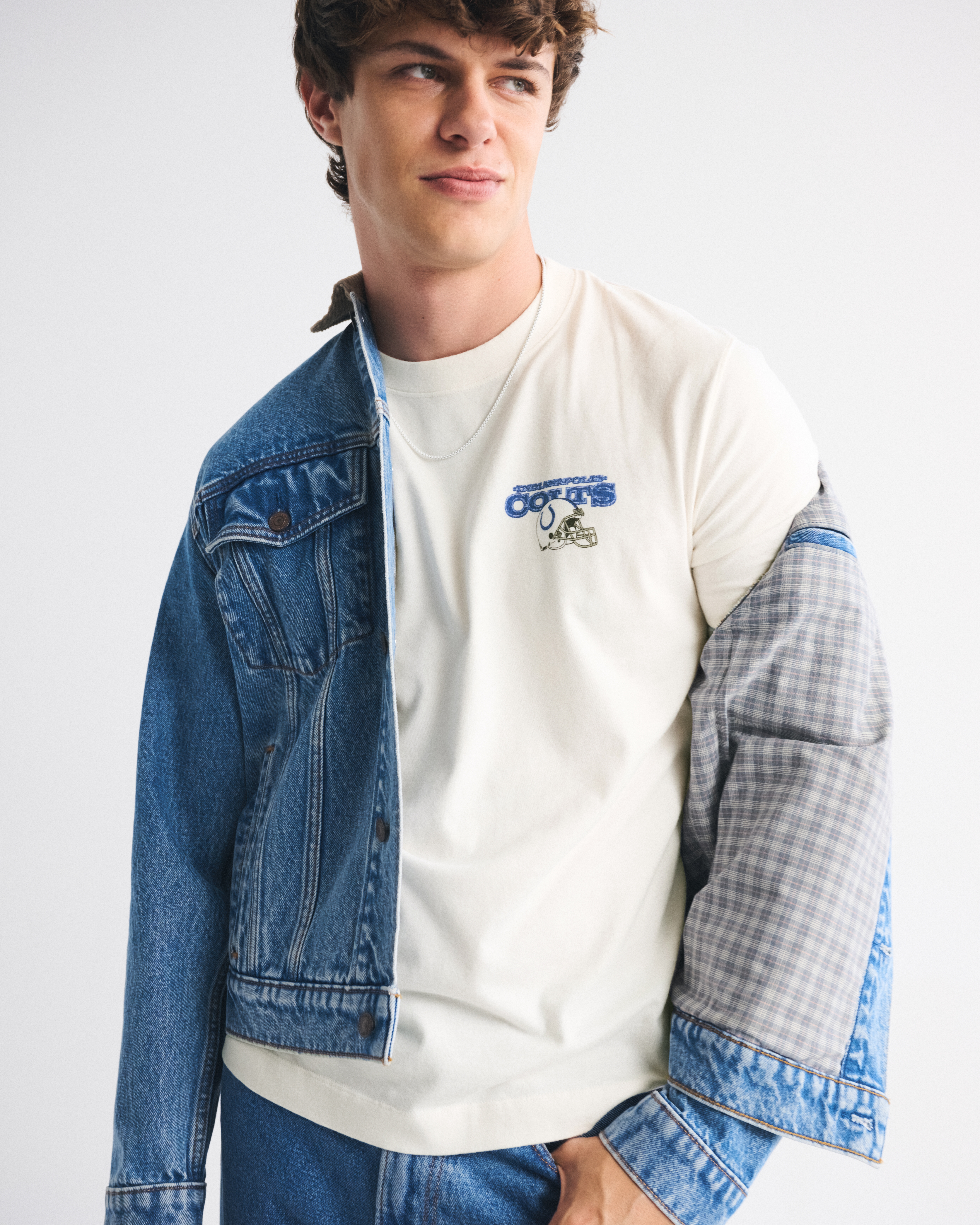 Abercrombie & Fitch Indianapolis Colts Graphic Tee In Multi