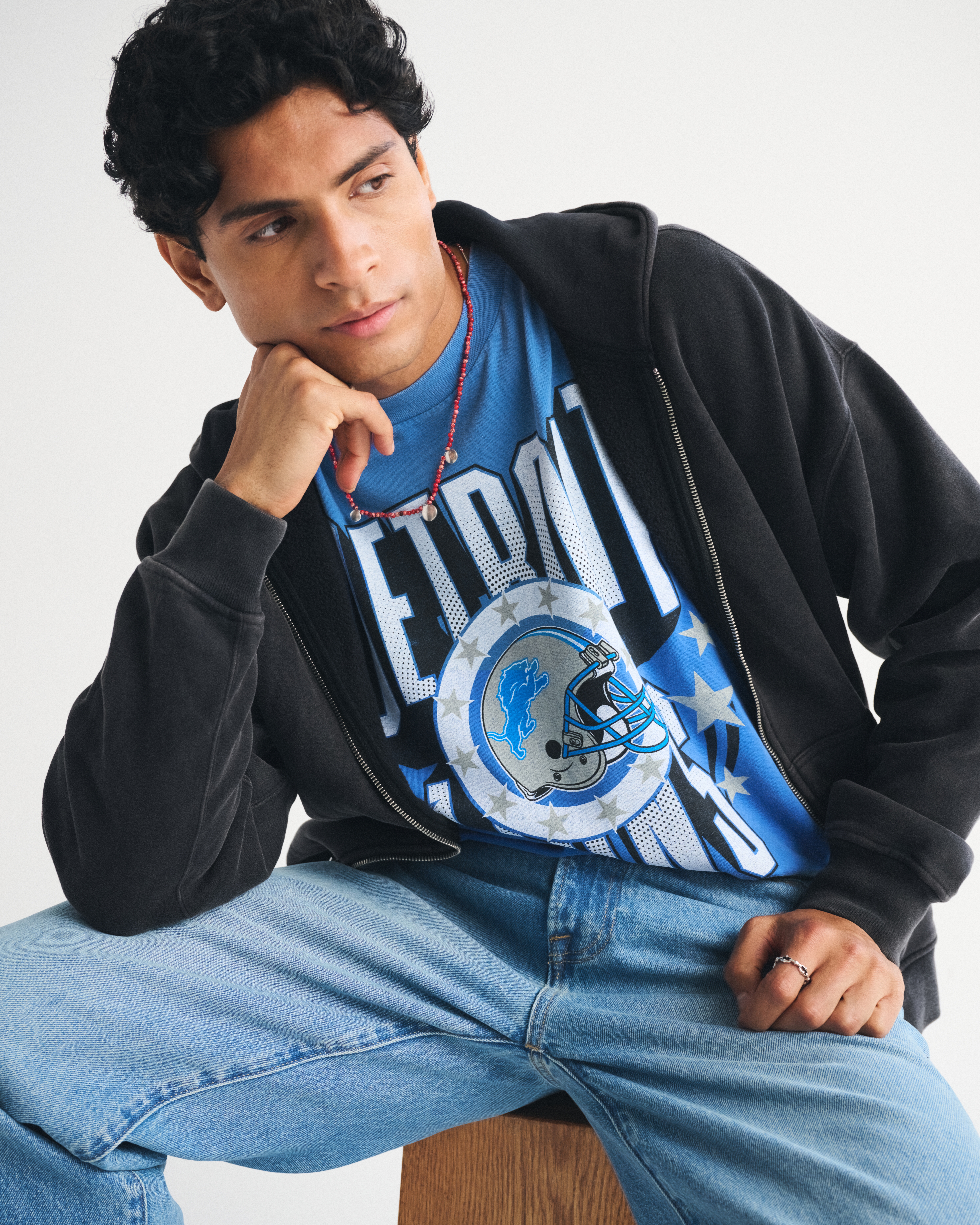 Abercrombie & Fitch Detroit Lions Vintage-inspired Graphic Tee In Black